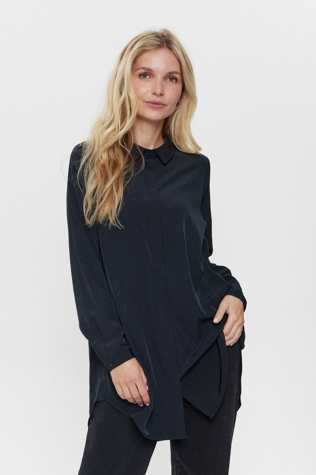 VAKKER Dress Eden 9544