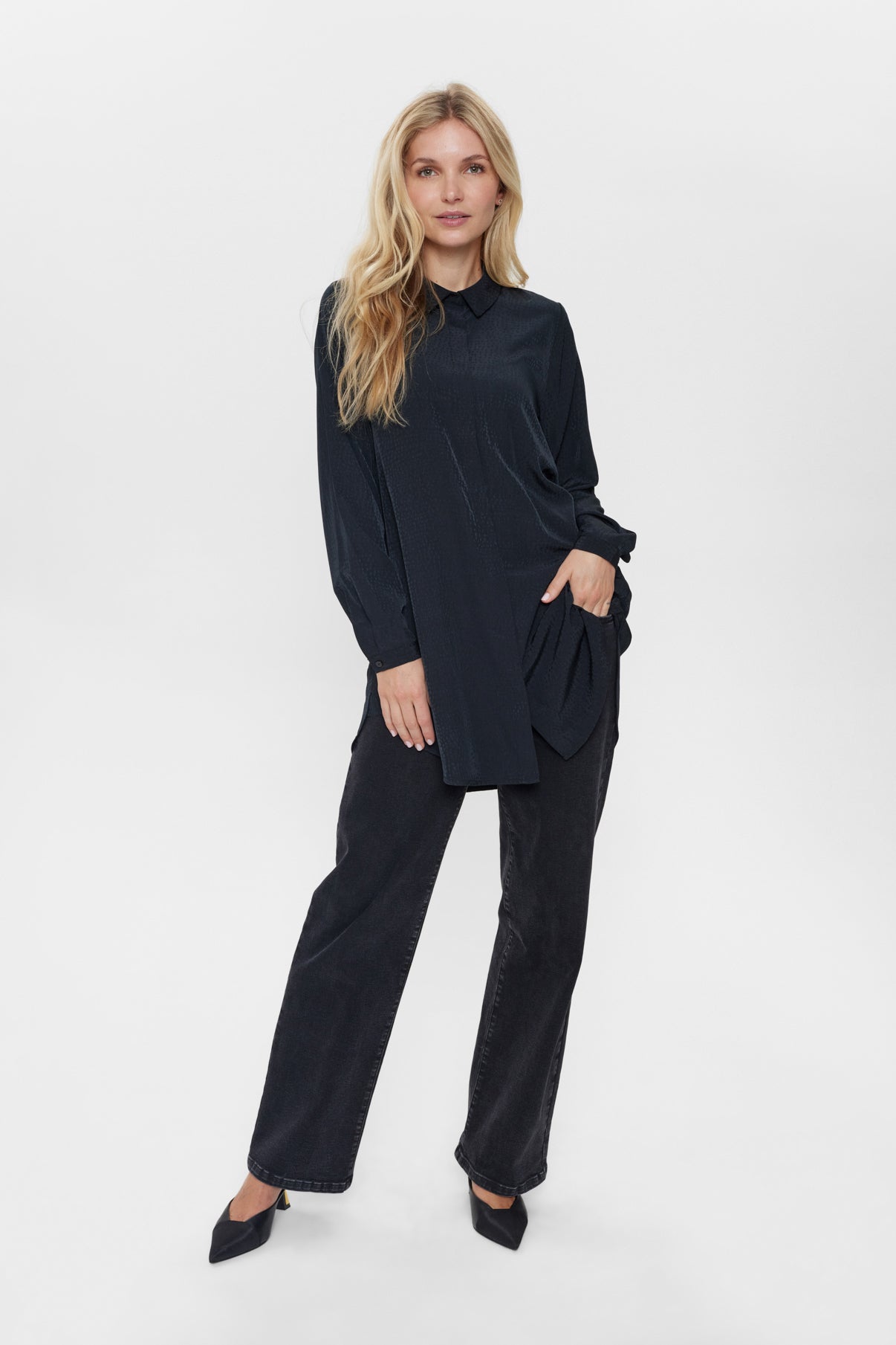 VAKKER Dress Eden 9544