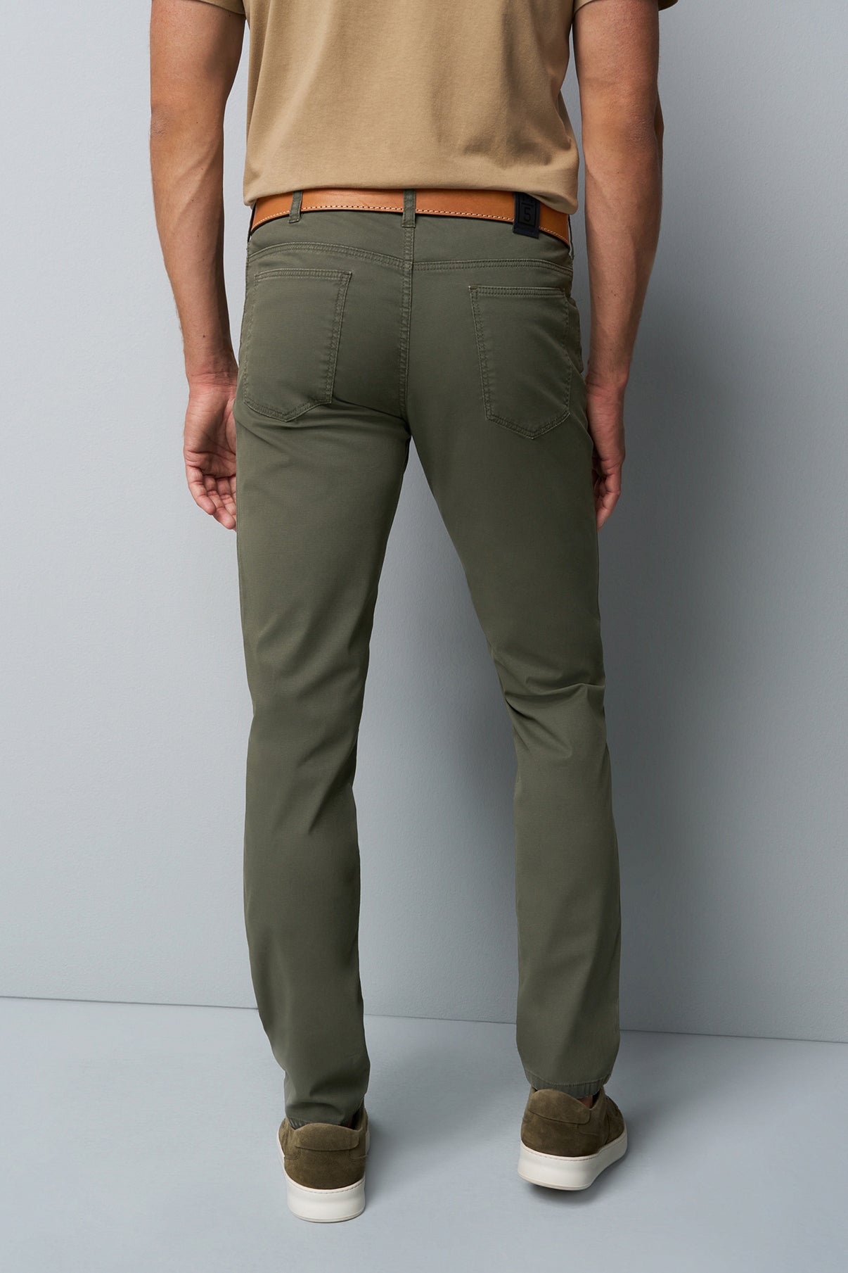 M5 Lærredsbuks Slim Stretch