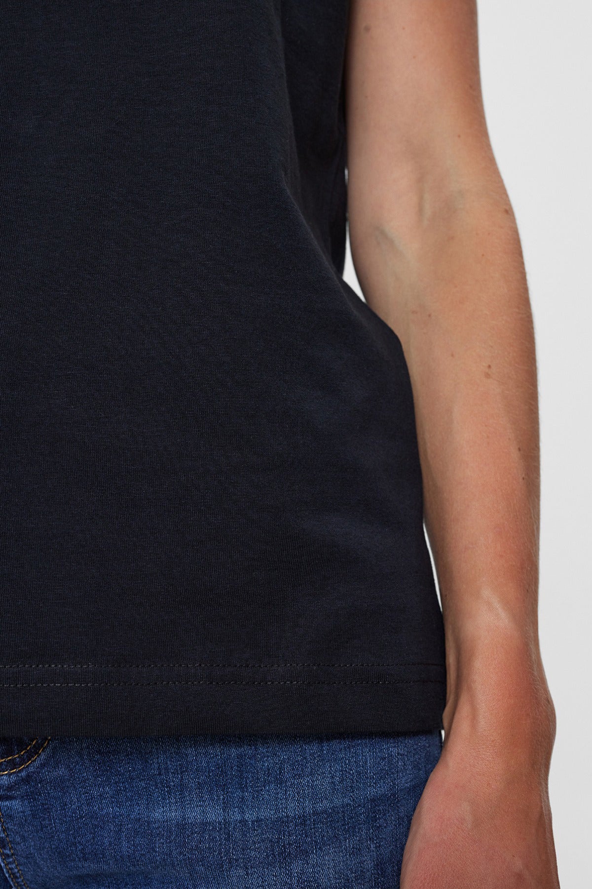 VAKKER T-SHIRT DEA NOOS