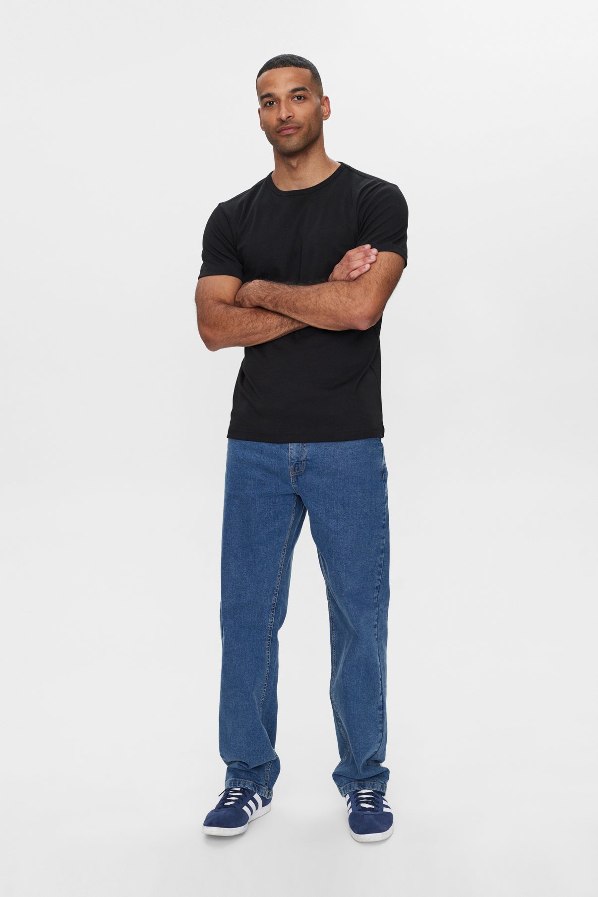 Sam - Basic T-shirt i tætvævet kvalitet