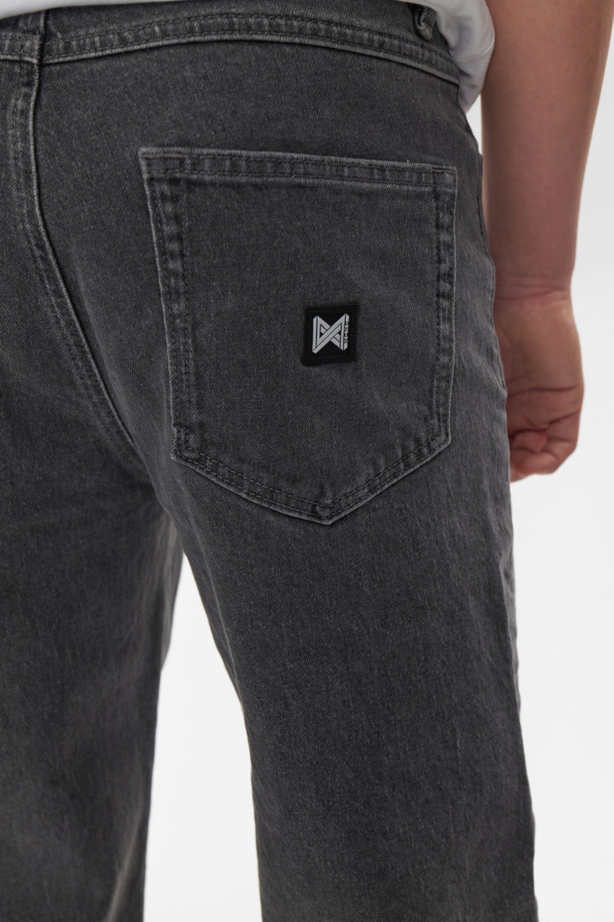 MONO BOY BARNEY BAGGY JEANS
