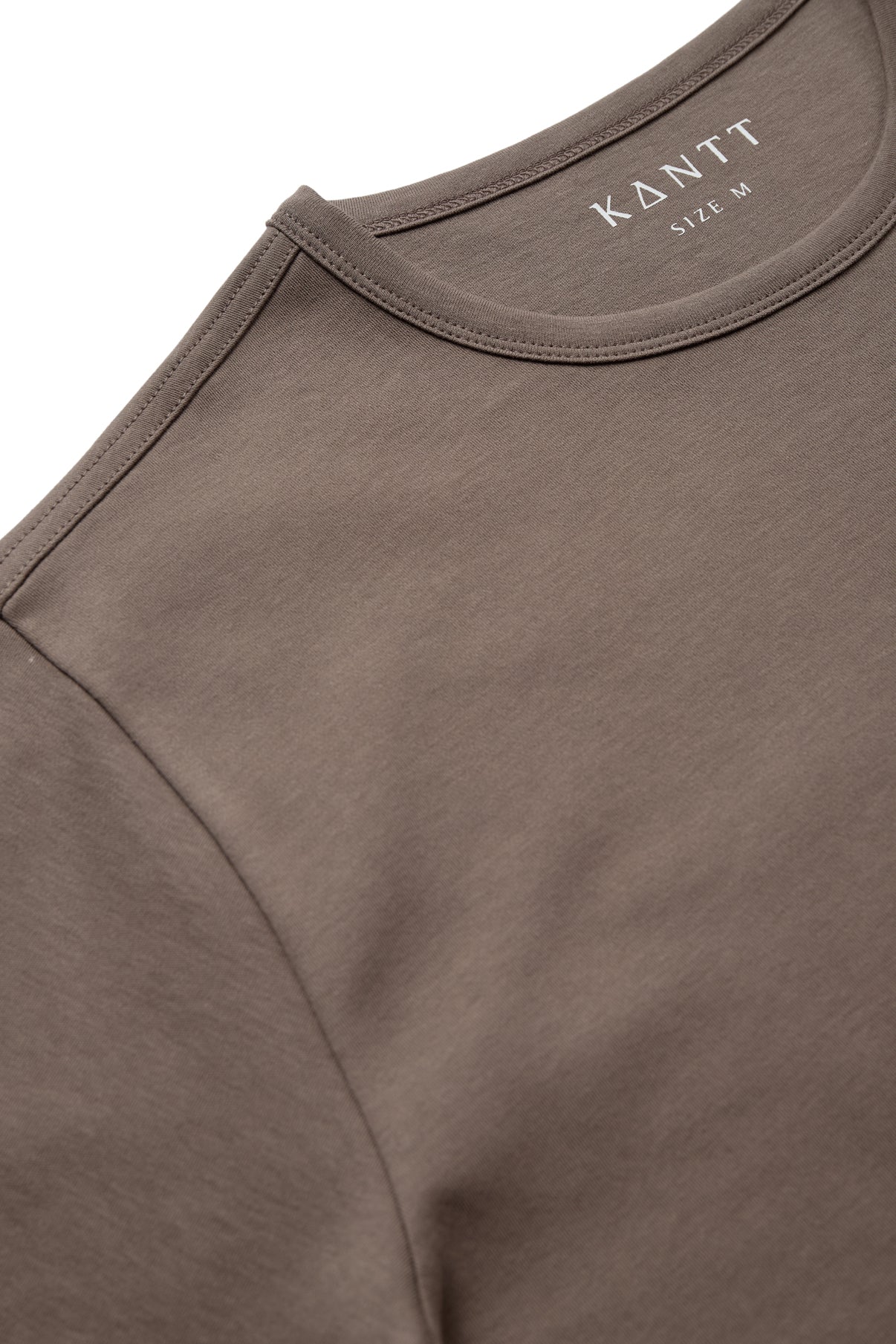 Sam - Basic T-shirt i tætvævet kvalitet