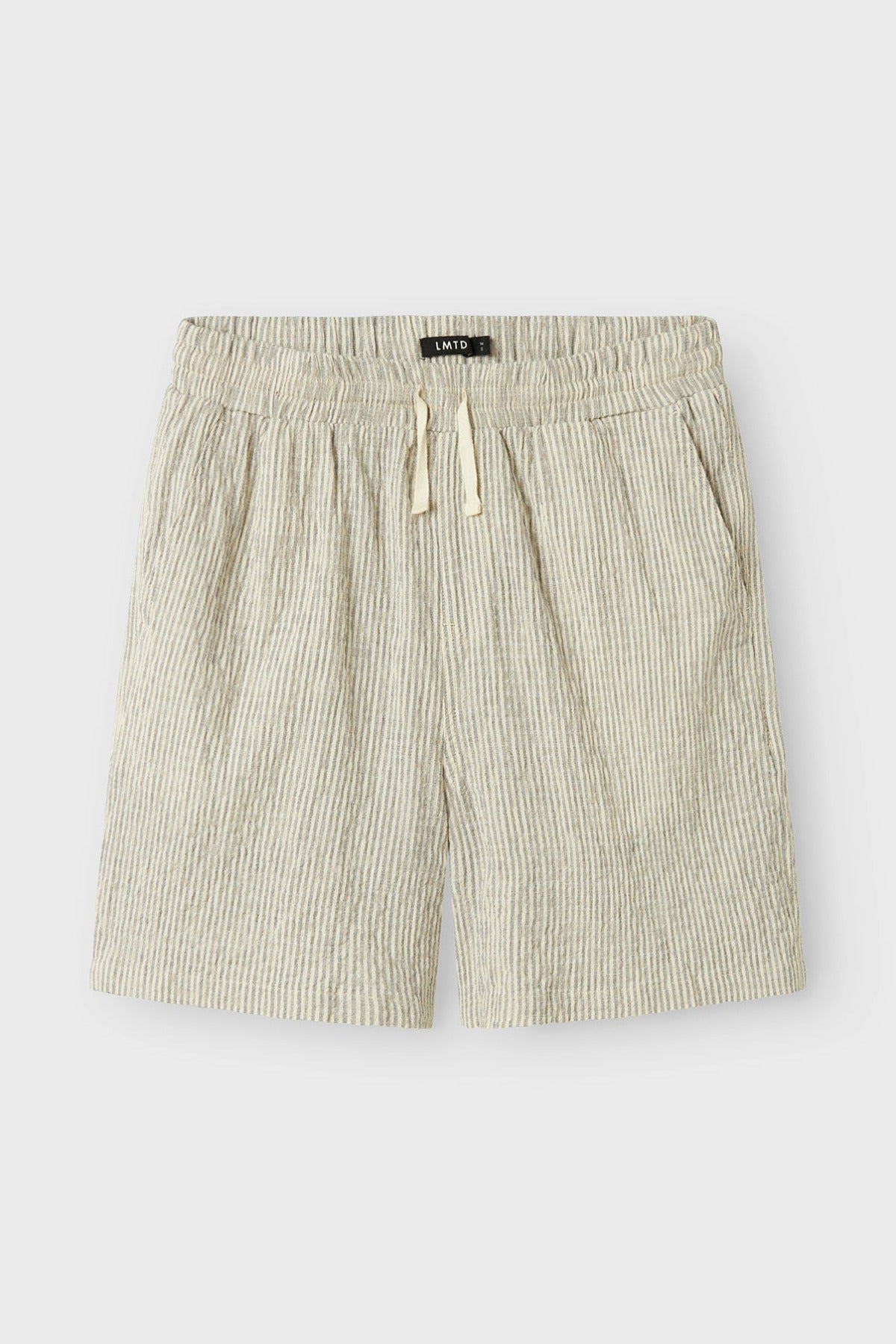 LMTD BOY NLMHUGO SHORTS