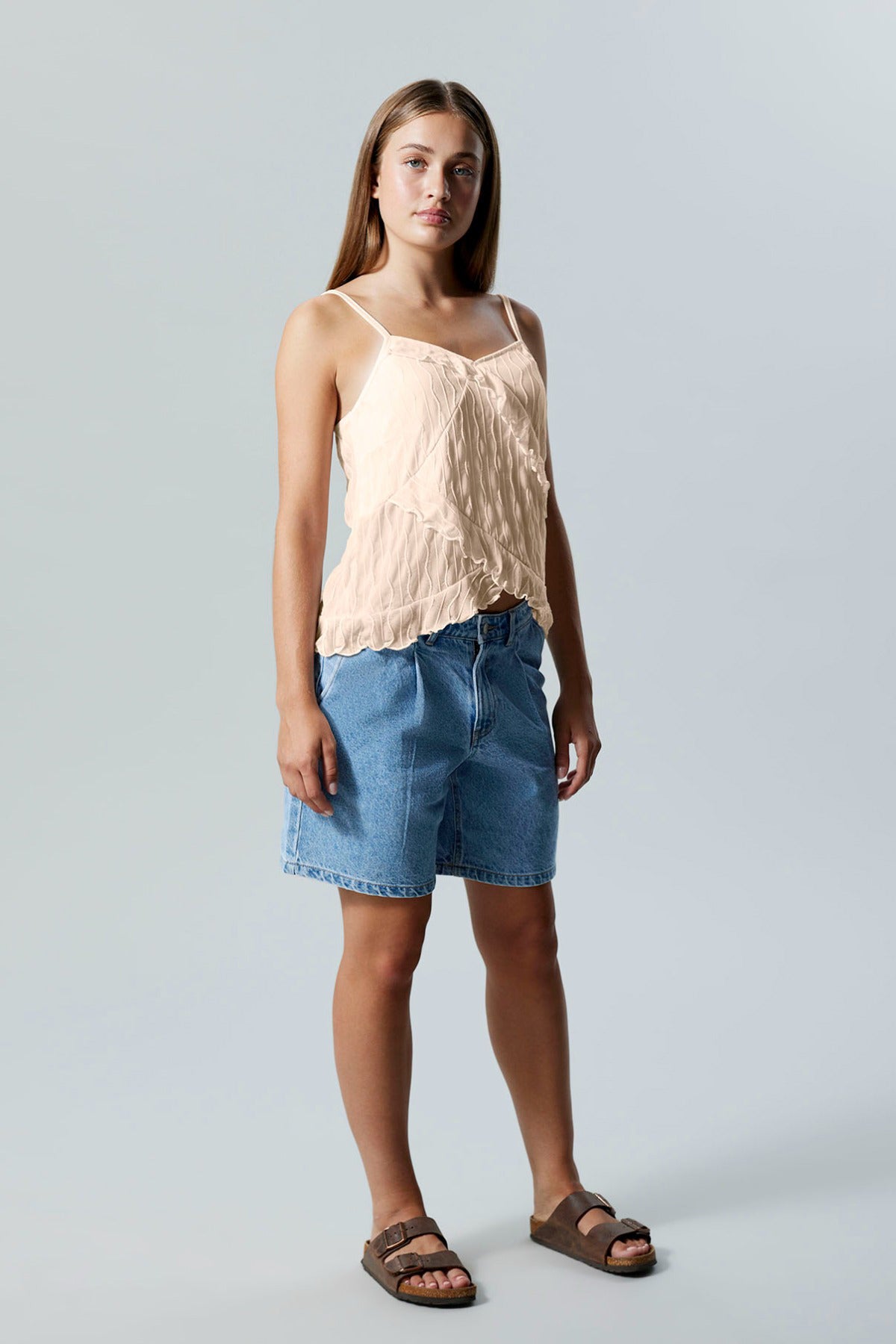 LMTD GIRLS NLFHULLU SHORT STRAP TOP