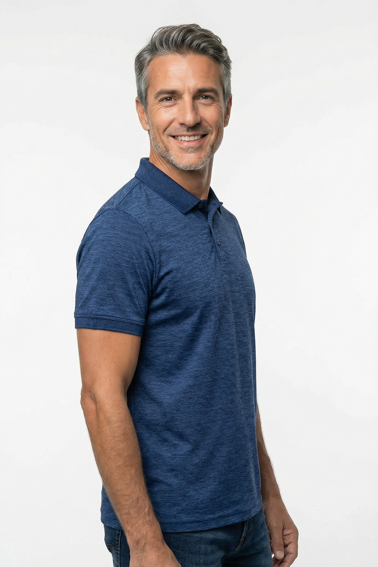 Blå kortærmet polo i meleret stof med krave og knapper, slim fit.