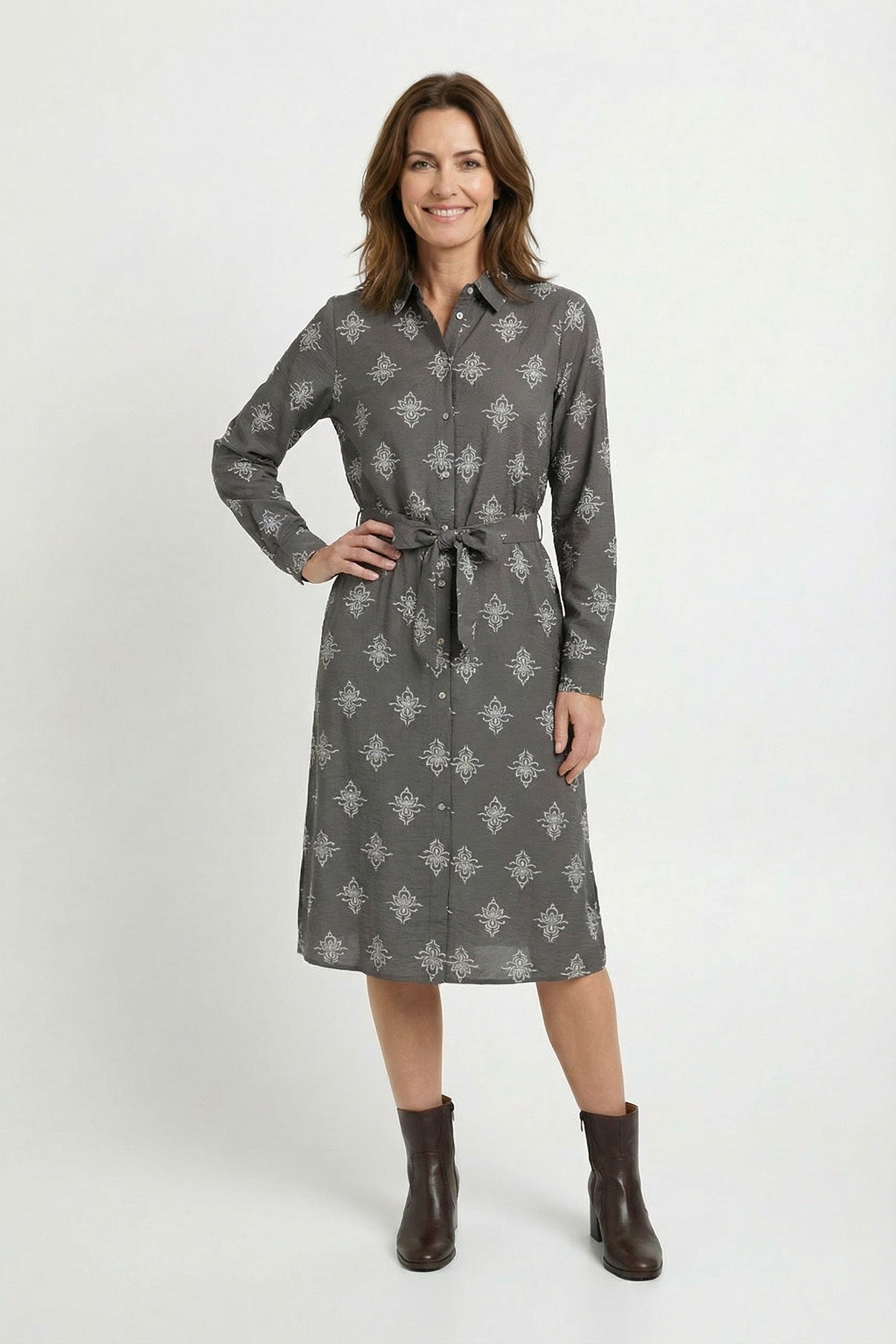 Nille - Viskose kjole med print