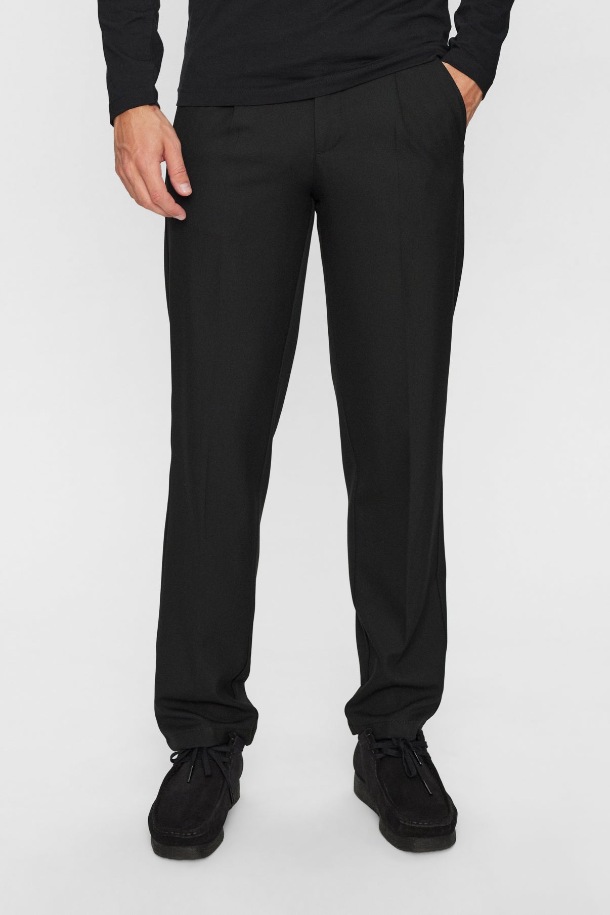 Vince - Klassiske bukser med læg