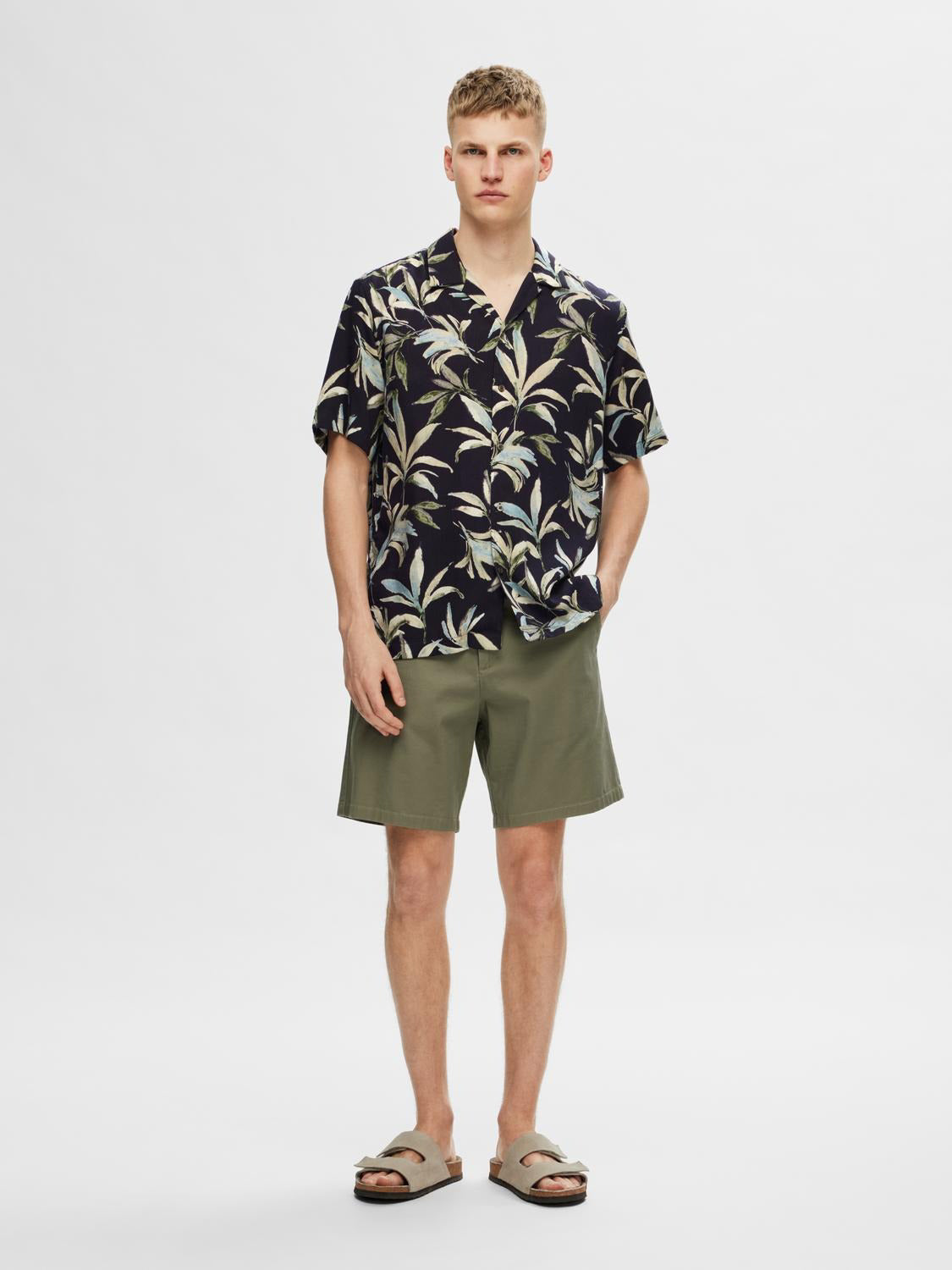 SELECTED HOMME SLHREGNOA MIX SHIRT SS RESORT