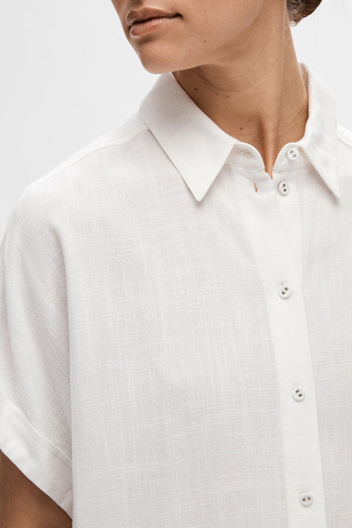 SELECTED FEMME SLFVIVA SS CROPPED SHIRT NOOS