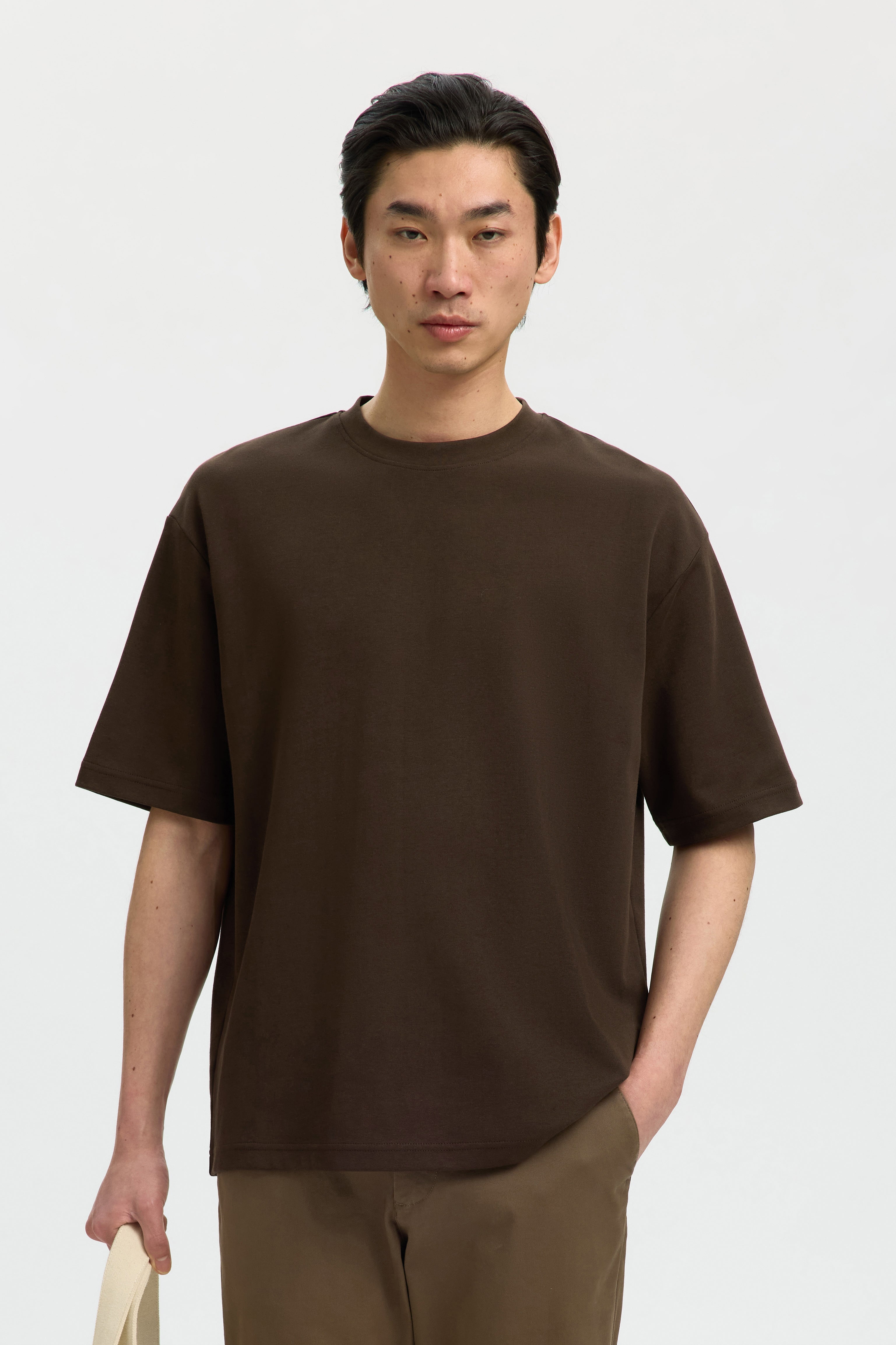 SLHLOOSEOSCAR - Boxy t-shirt med korte ærmer