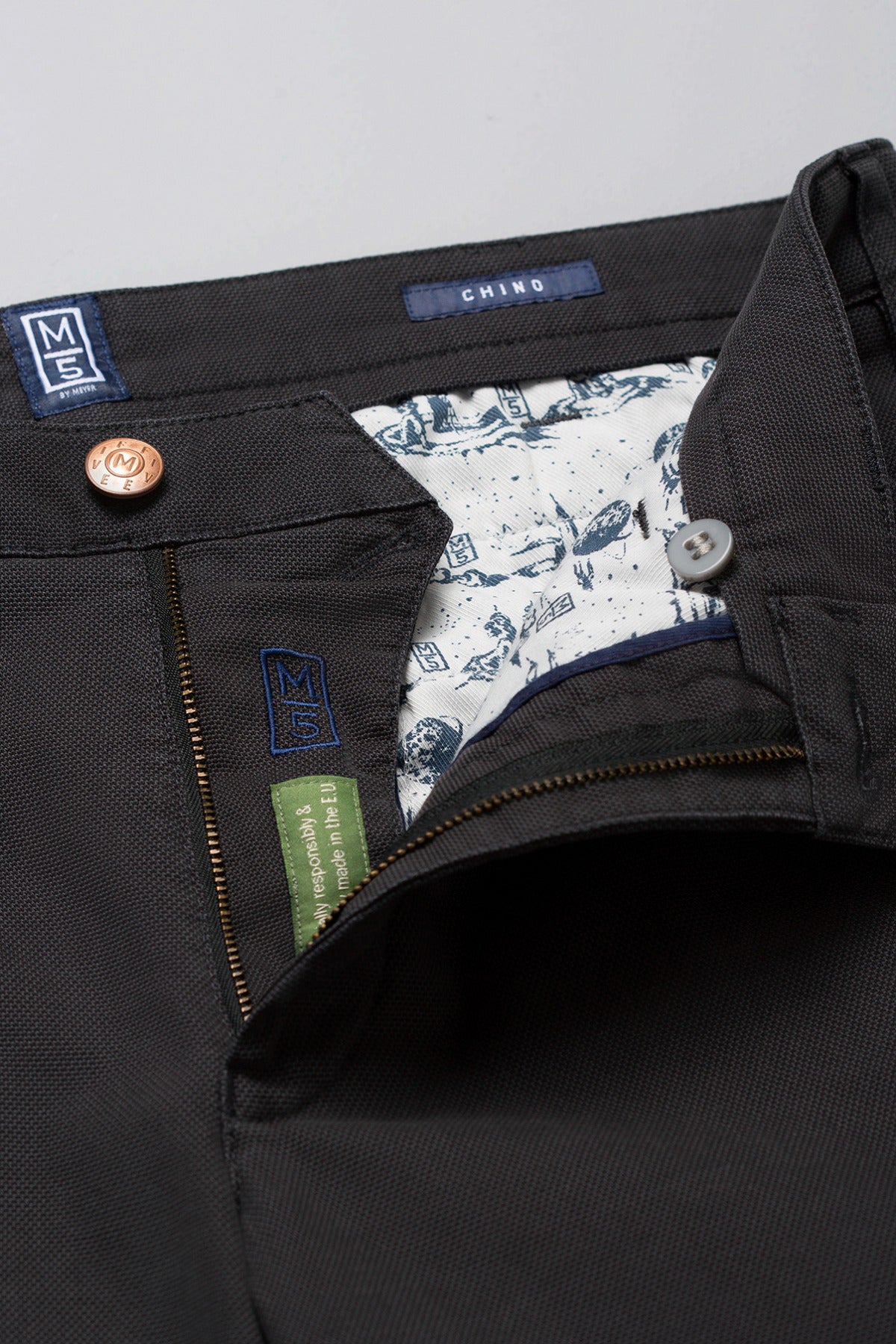 M5 CHINO PLEAT