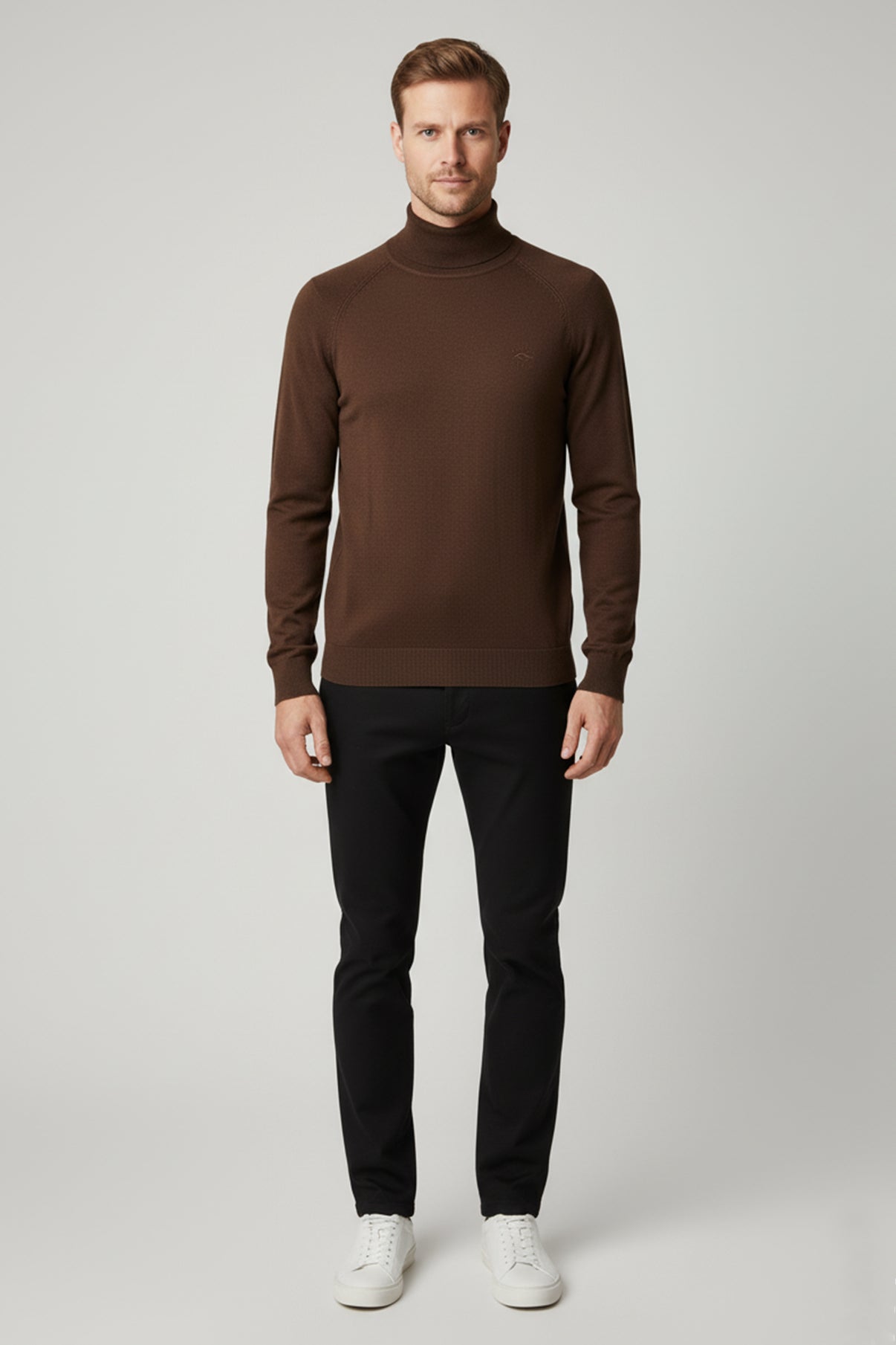 Langærmet rullekrave strik i bomuldsblanding