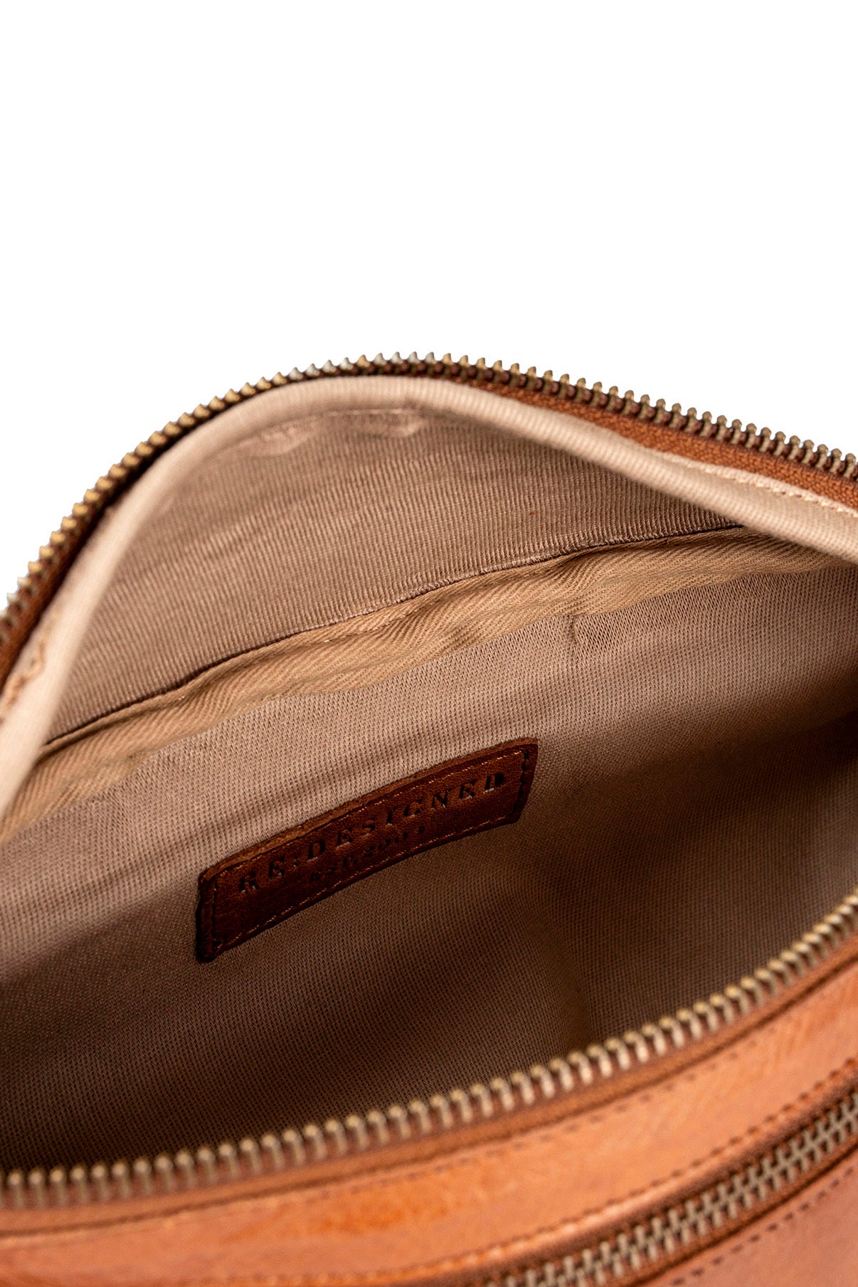 RE DESIGNED Bumbag Faust