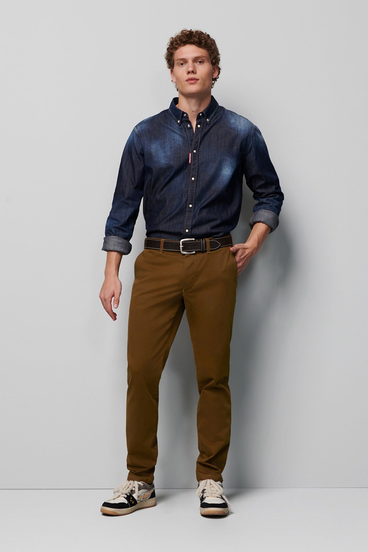 M5 Lærredsbuks CHINO