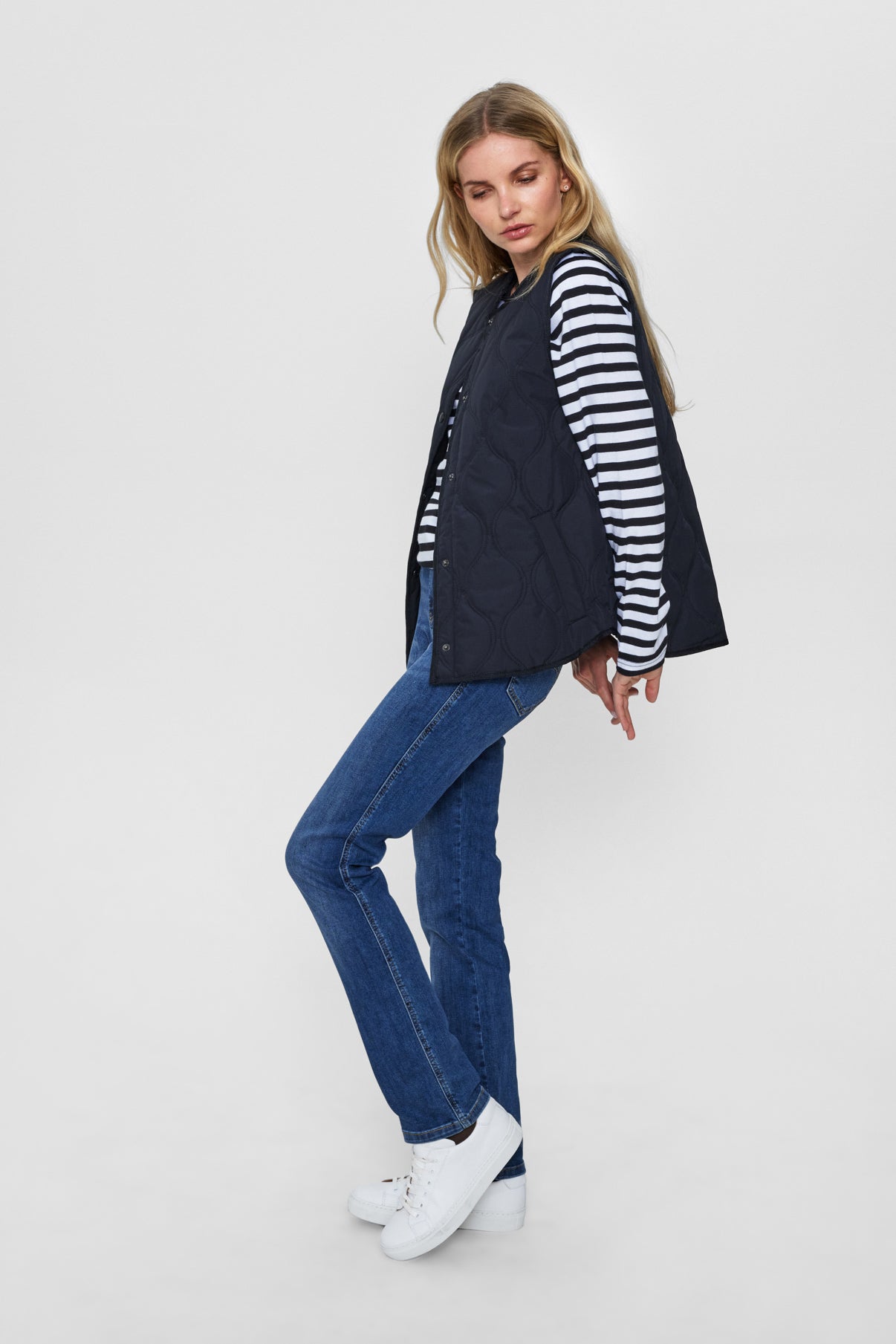 Vest Emma 9502