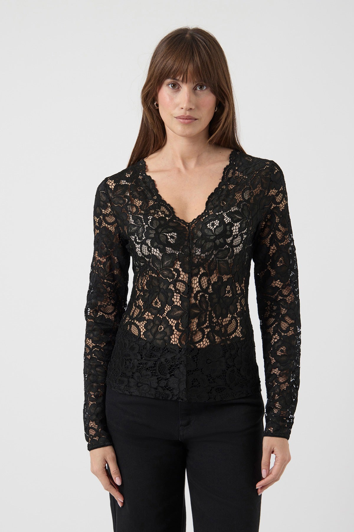 YAS YASLACEY LS V-NECK LACE TOP S. NOOS