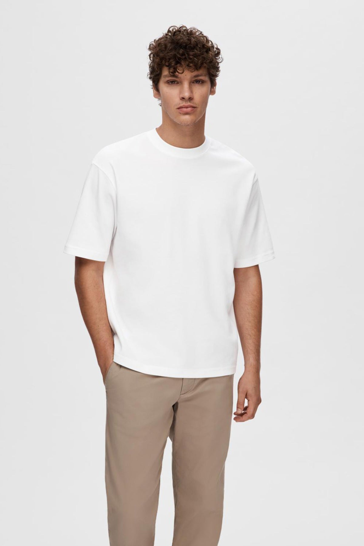 SLHLOOSEOSCAR - Boxy t-shirt med korte ærmer