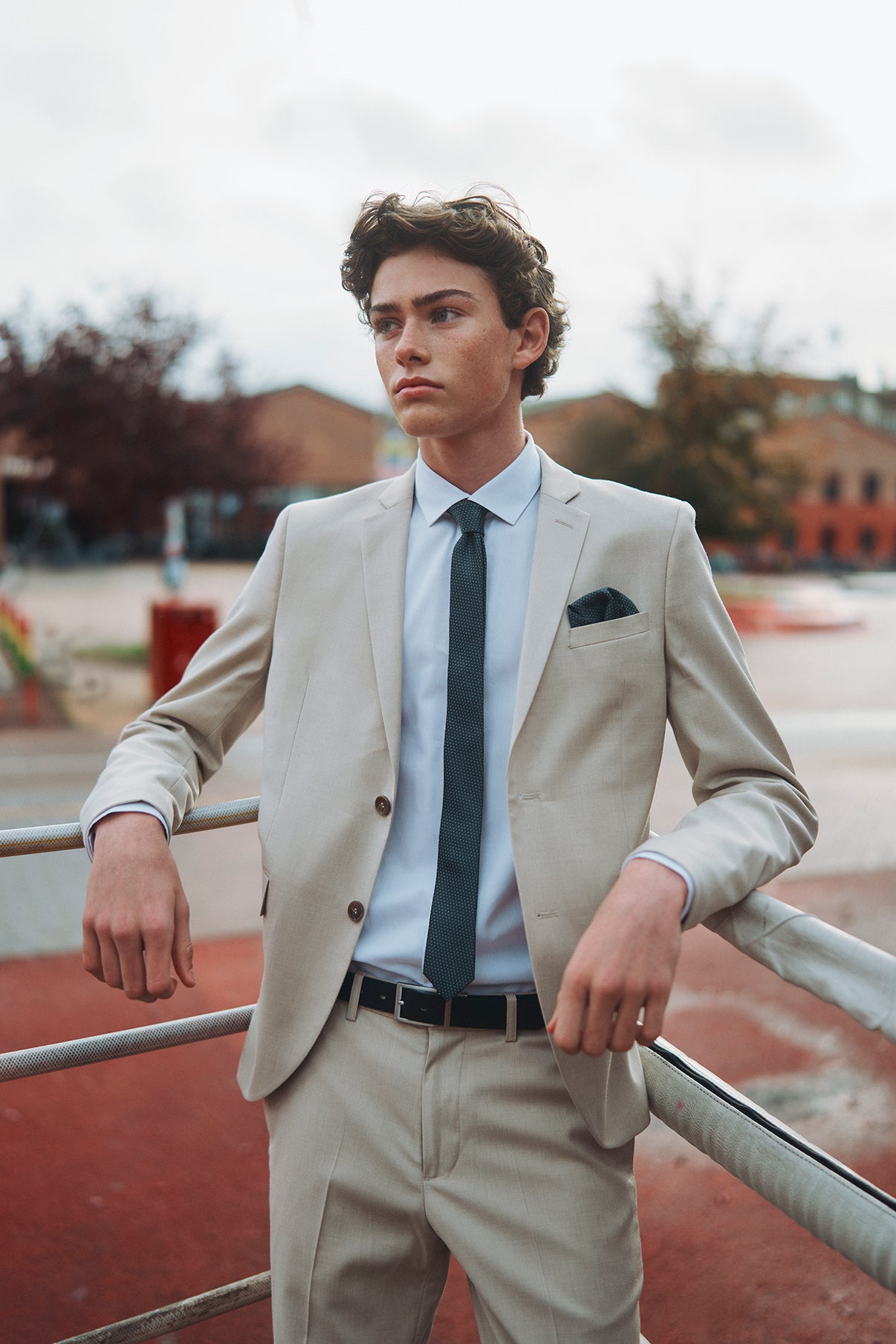 Junior - Slips og matchende Lommeklud