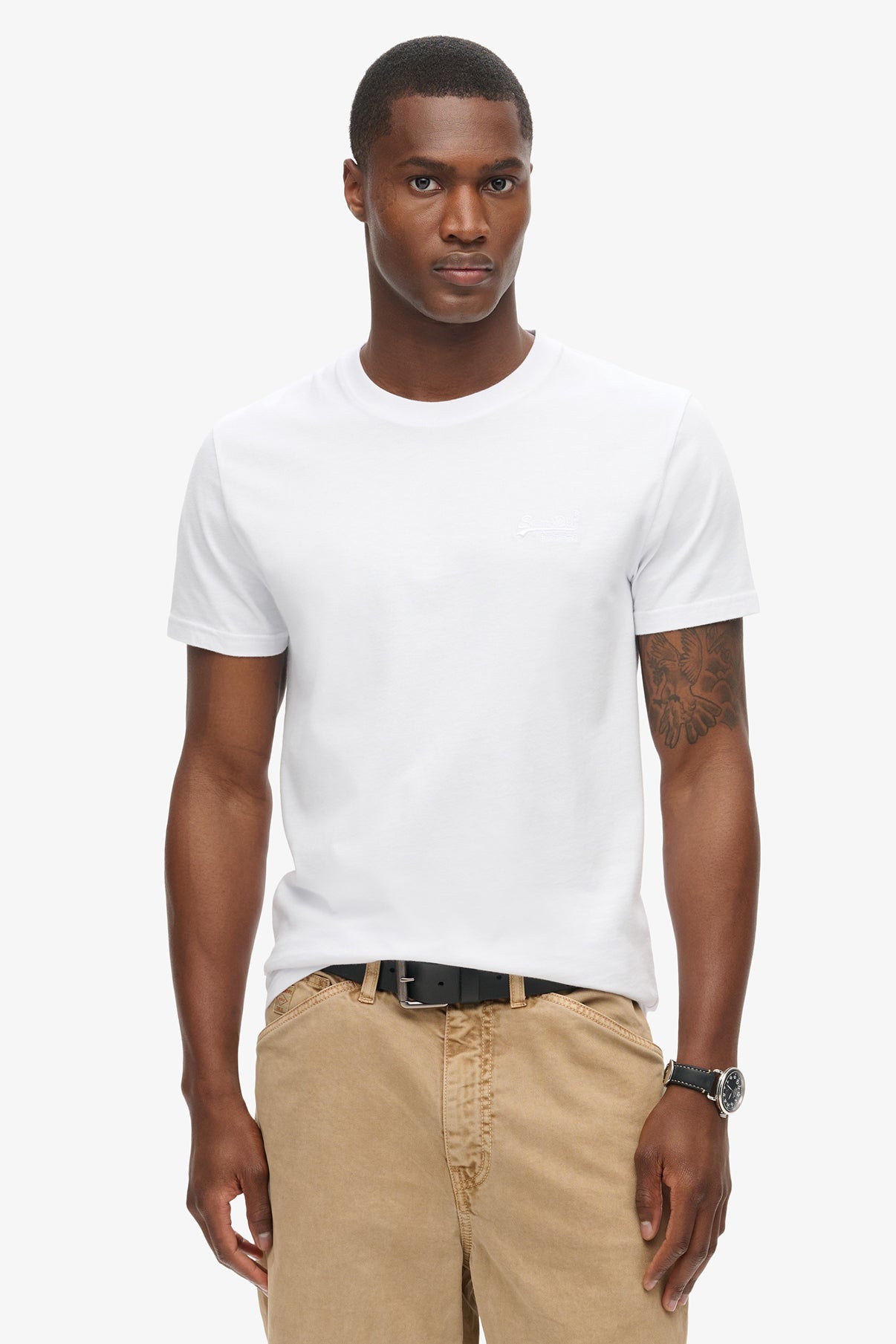 ESSENTIAL LOGO EMB TEE