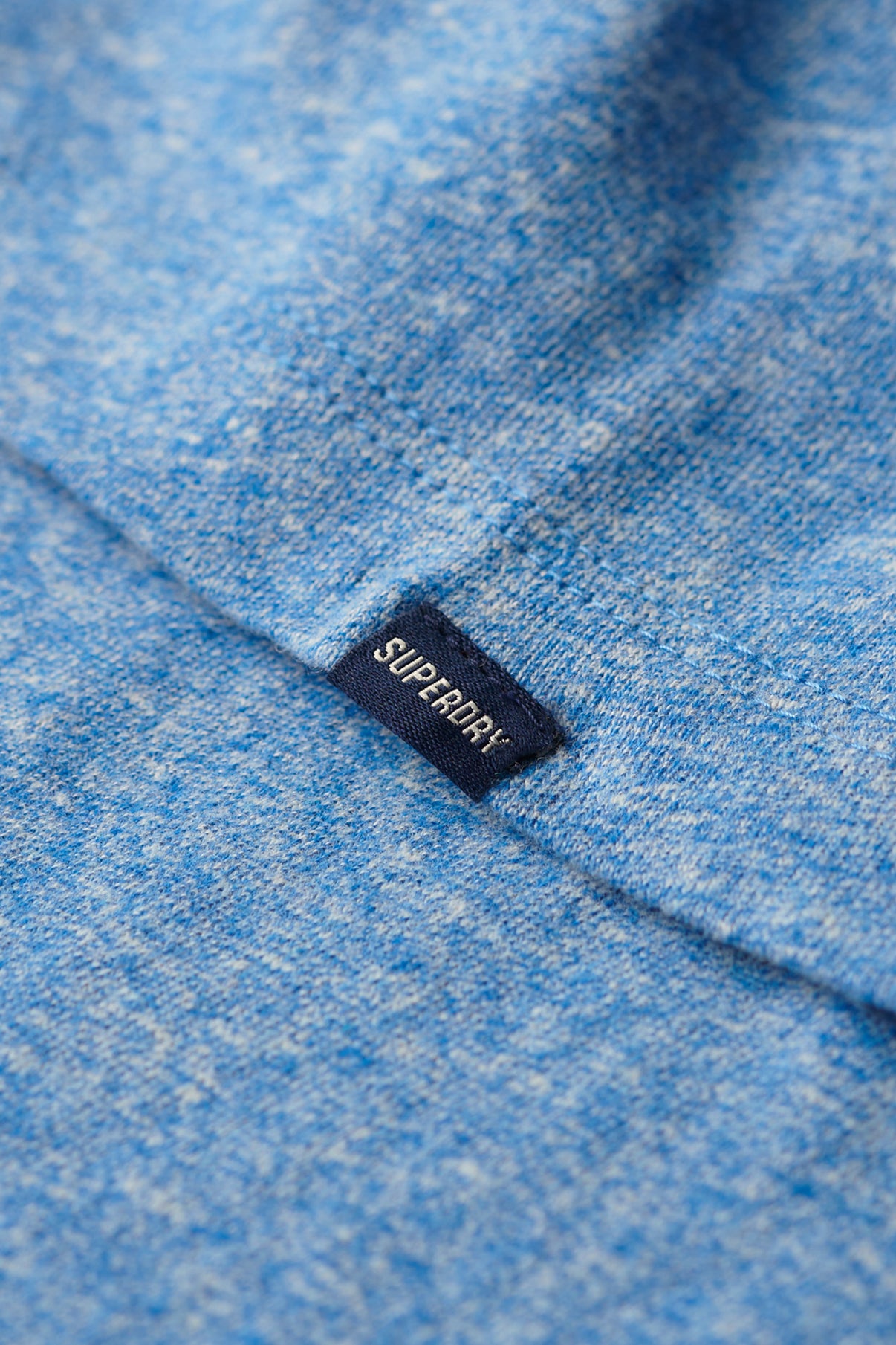 ESSENTIAL LOGO EMB TEE