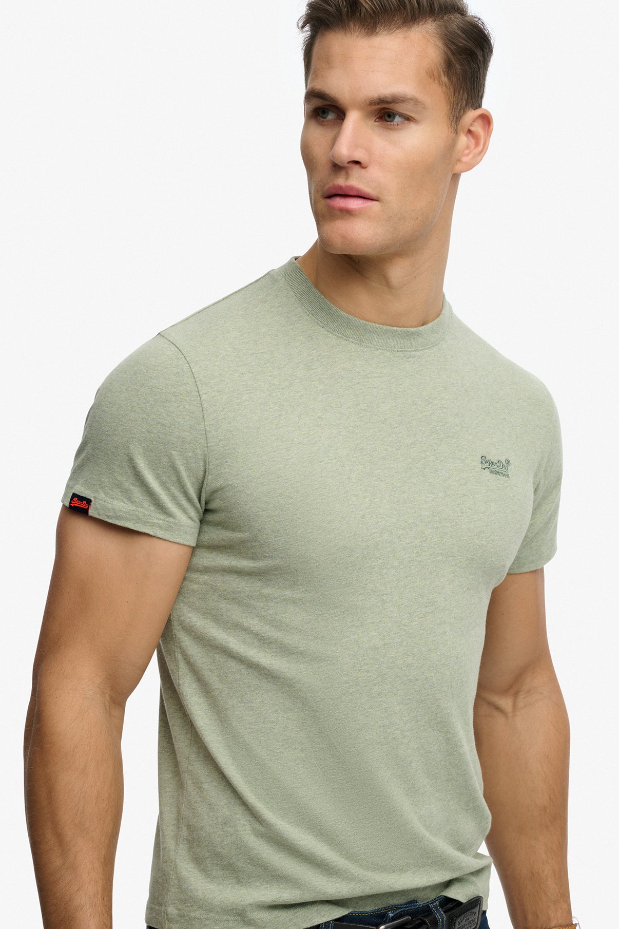 ESSENTIAL LOGO EMB TEE