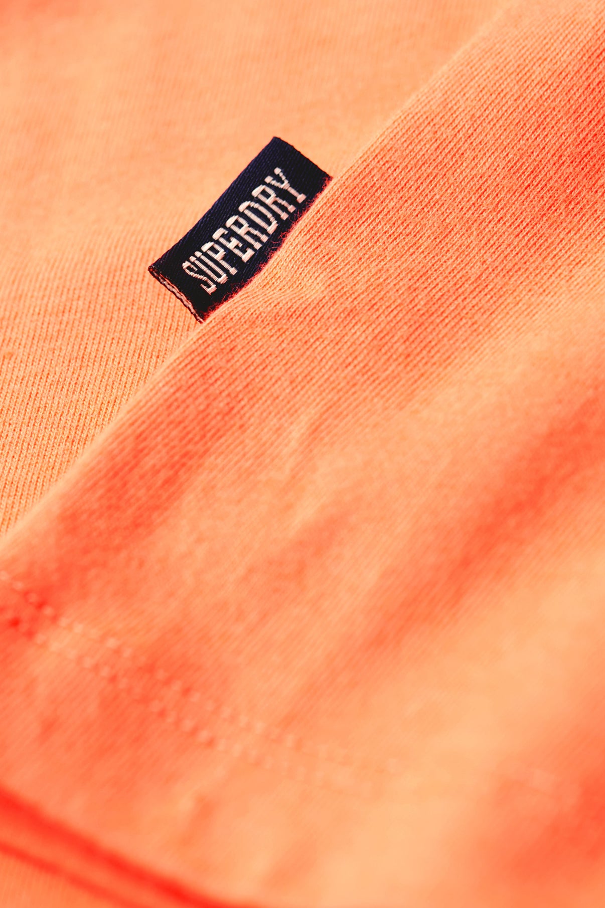 ESSENTIAL LOGO EMB TEE