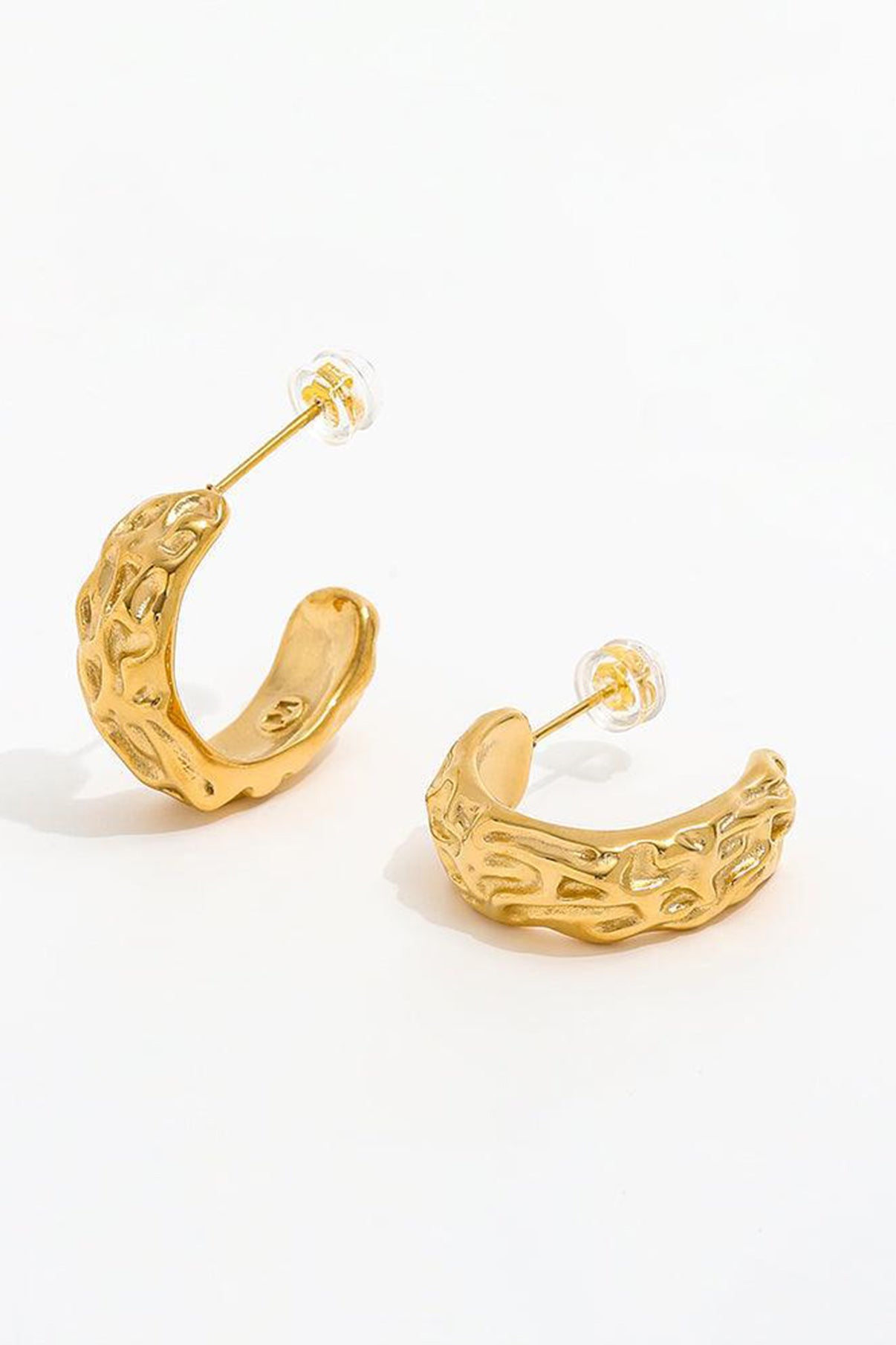 muun studios Fia Textured Earrings - Large - 18K Gold Plated