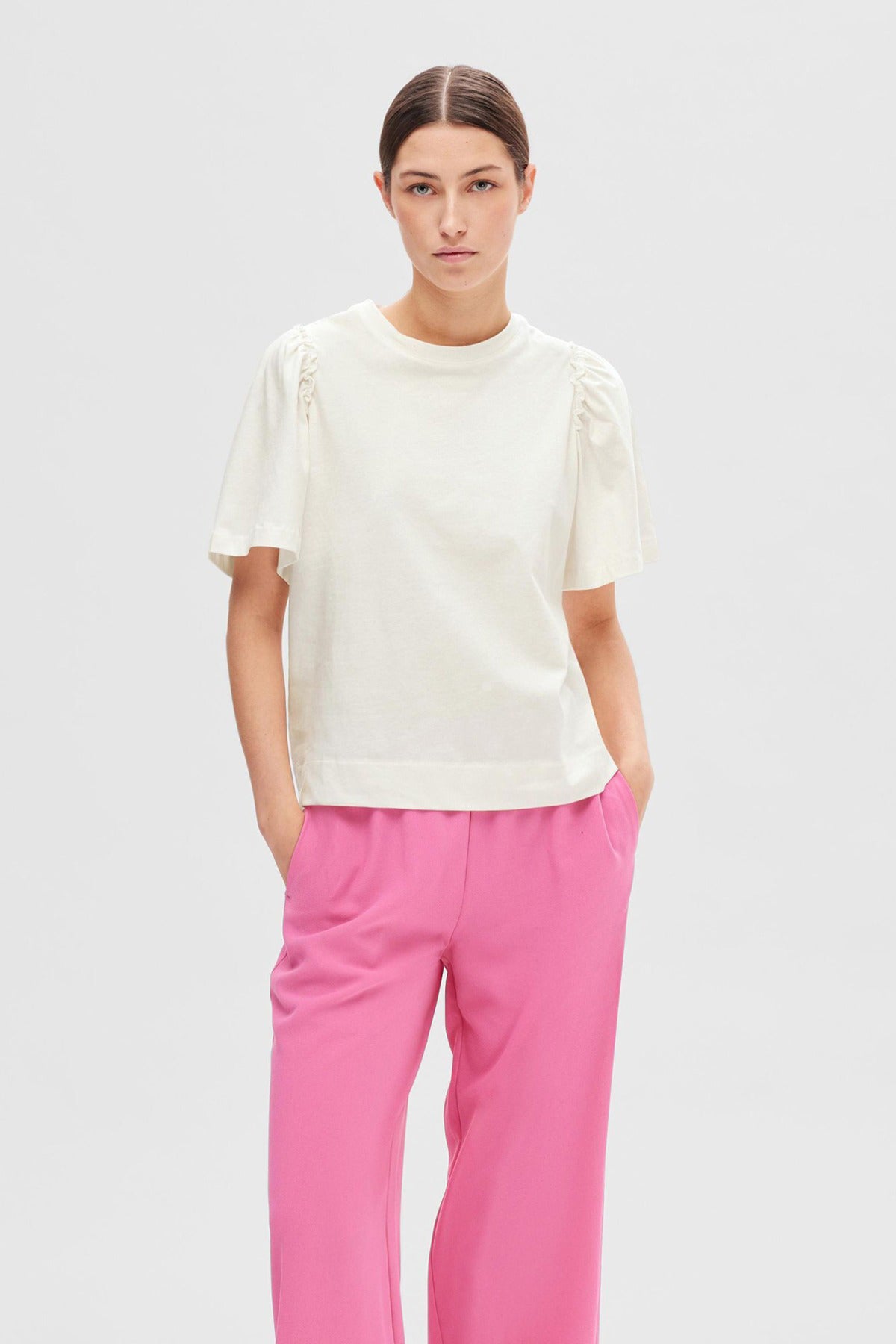 SELECTED FEMME SLFPENELOPE 2/4 RUFFLE TEE NOOS