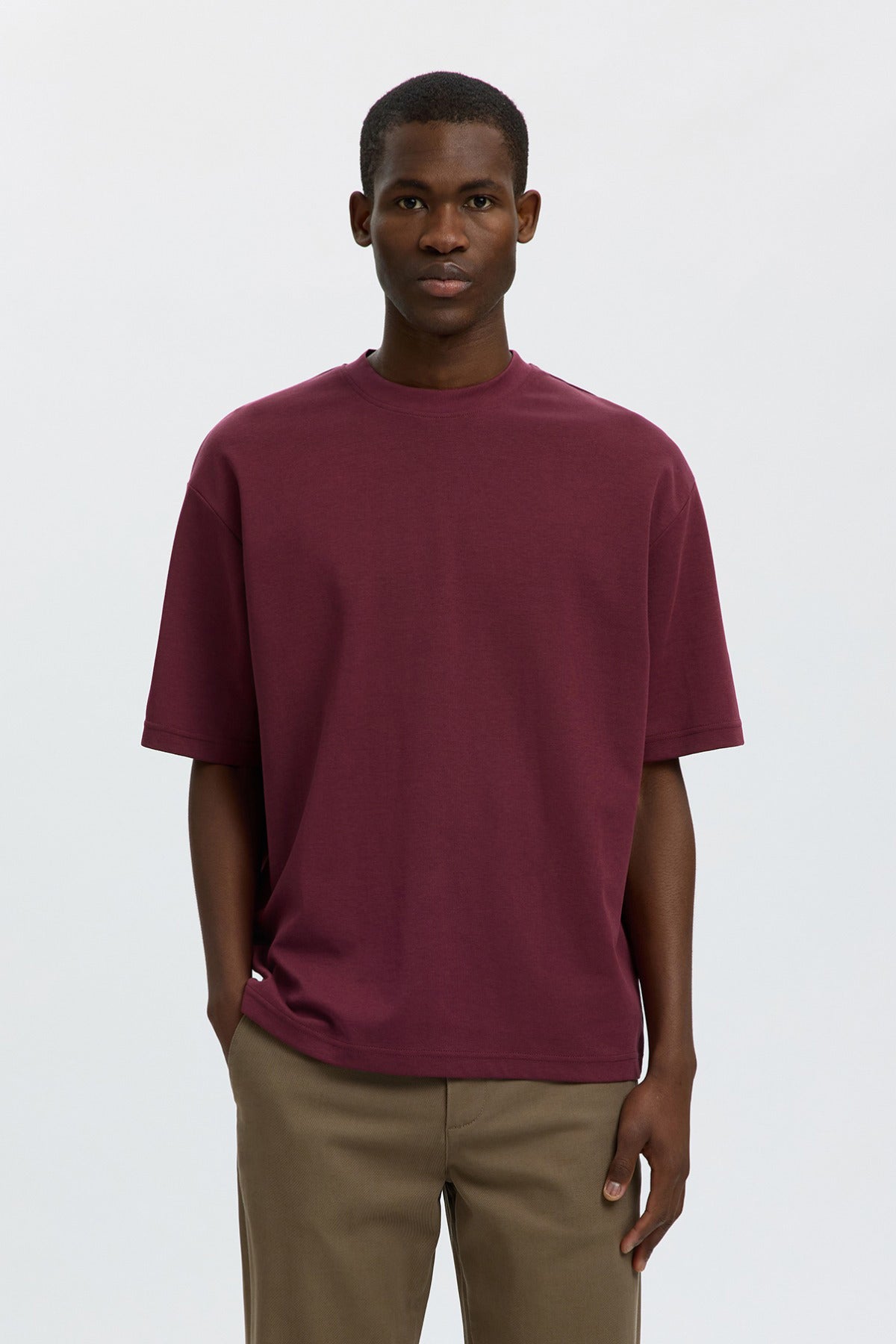 SLHLOOSEOSCAR - Boxy t-shirt med korte ærmer