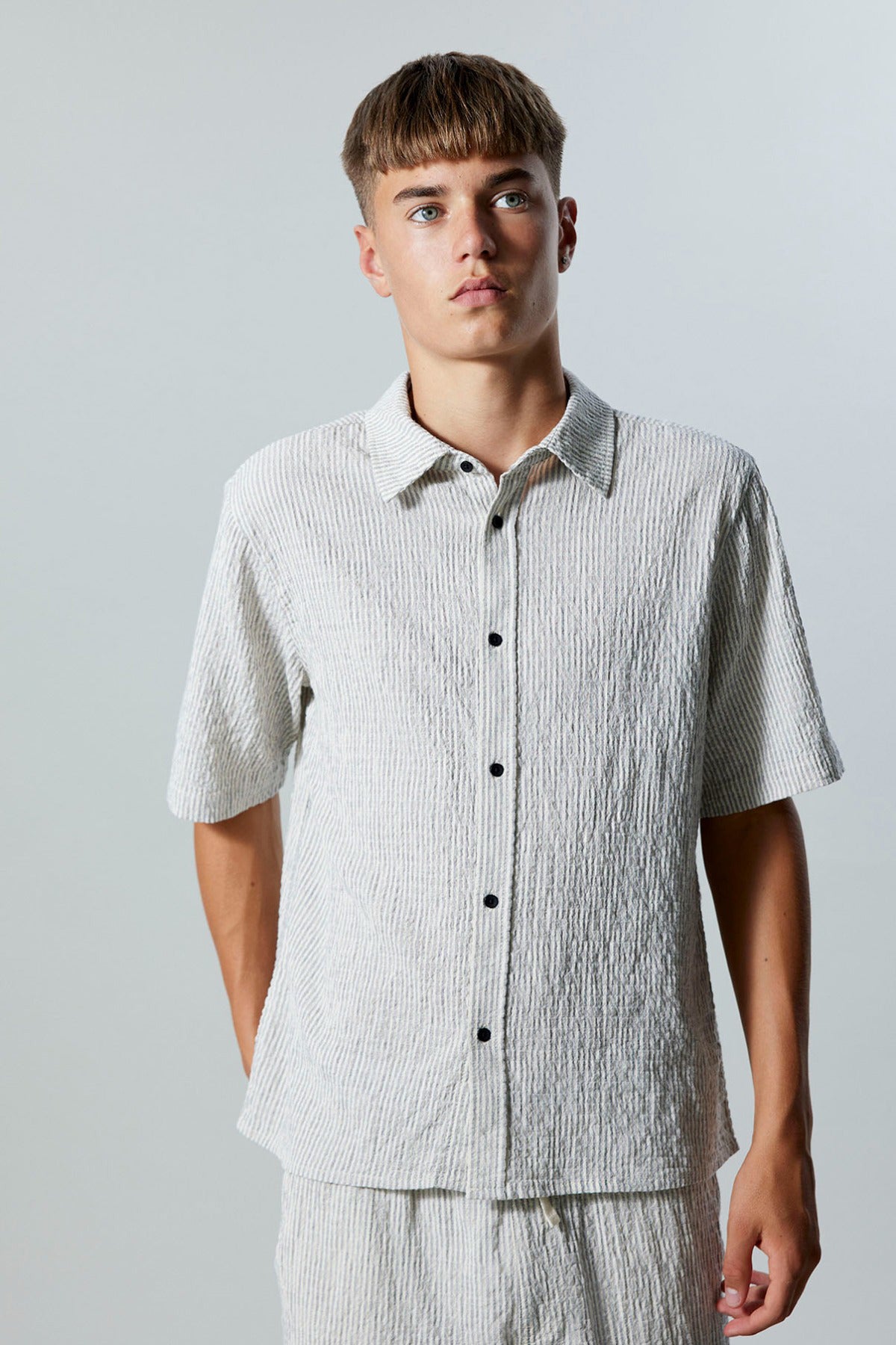LMTD BOY NLMHUGO SS SHIRT