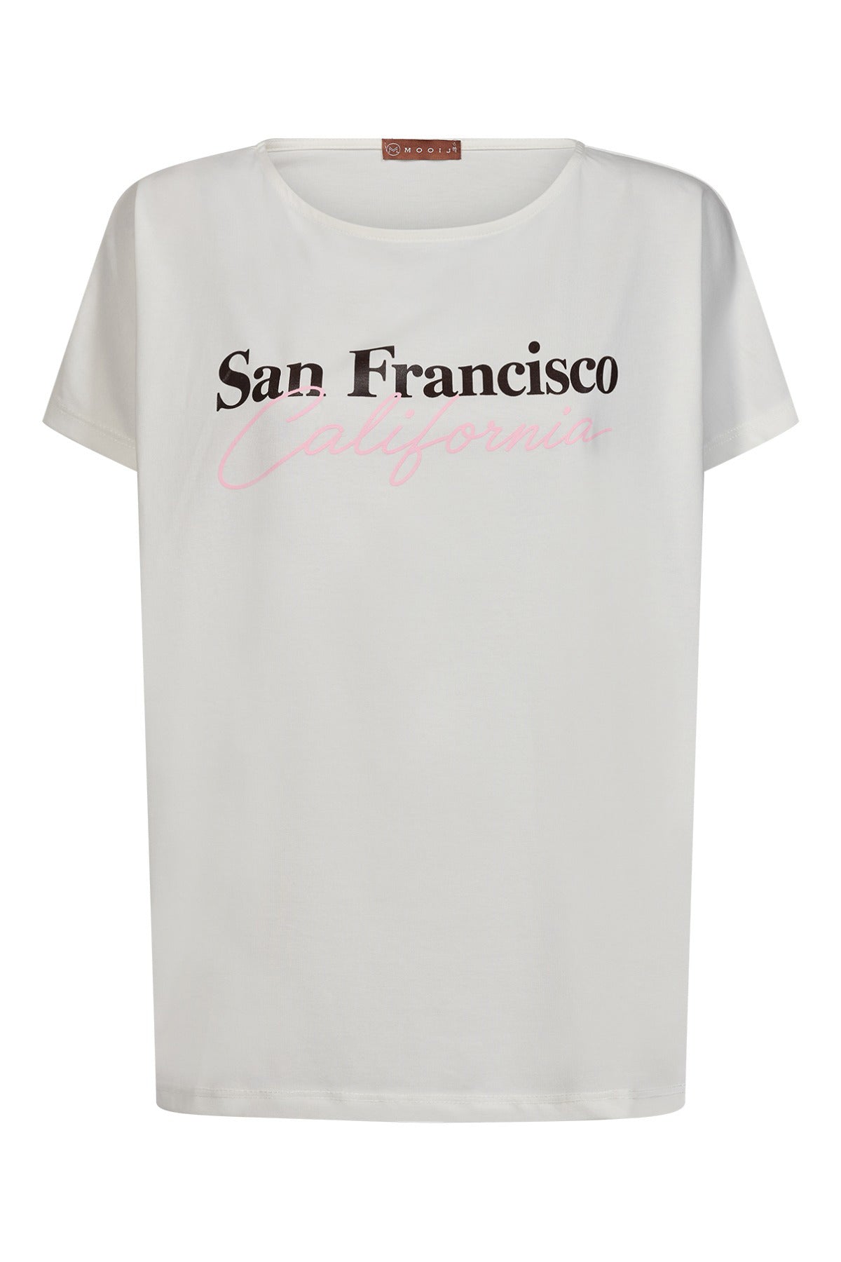 Hvid kortærmet t-shirt med rund hals og "San Francisco" tekst i sort og pink foran.