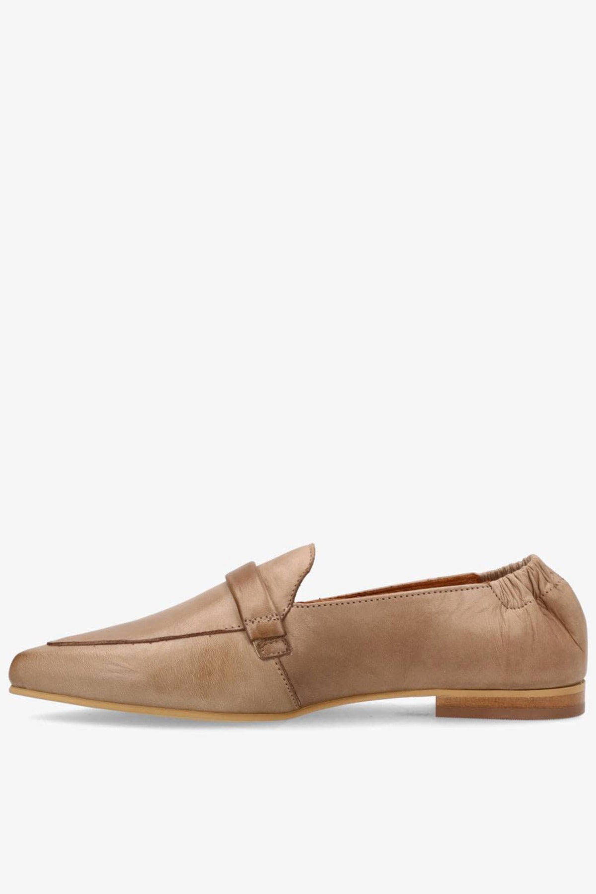 LUCY - Loafers i læder med spids snude