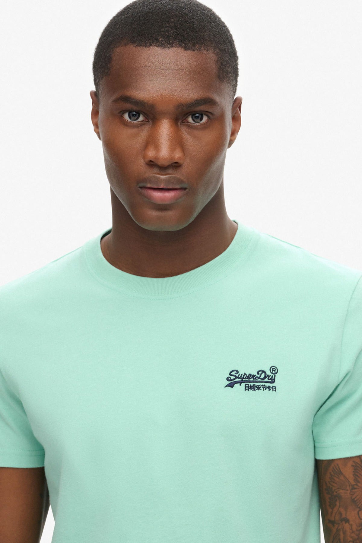 SUPERDRY ESSENTIAL LOGO EMB TEE
