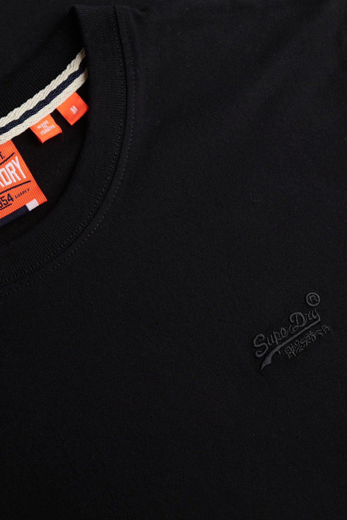 SUPERDRY ESSENTIAL LOGO EMB TEE