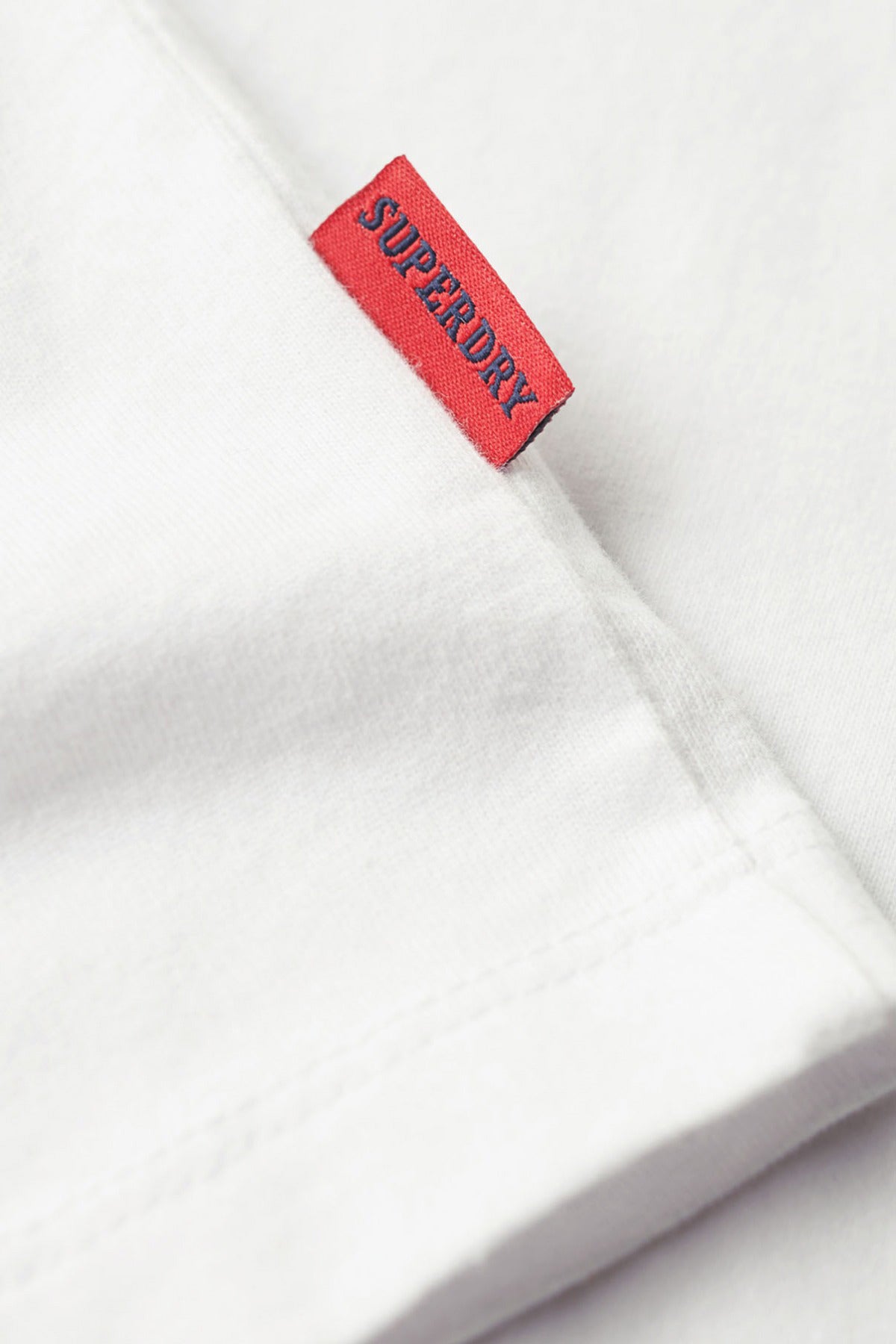 SUPERDRY ESSENTIAL LOGO EMB TEE