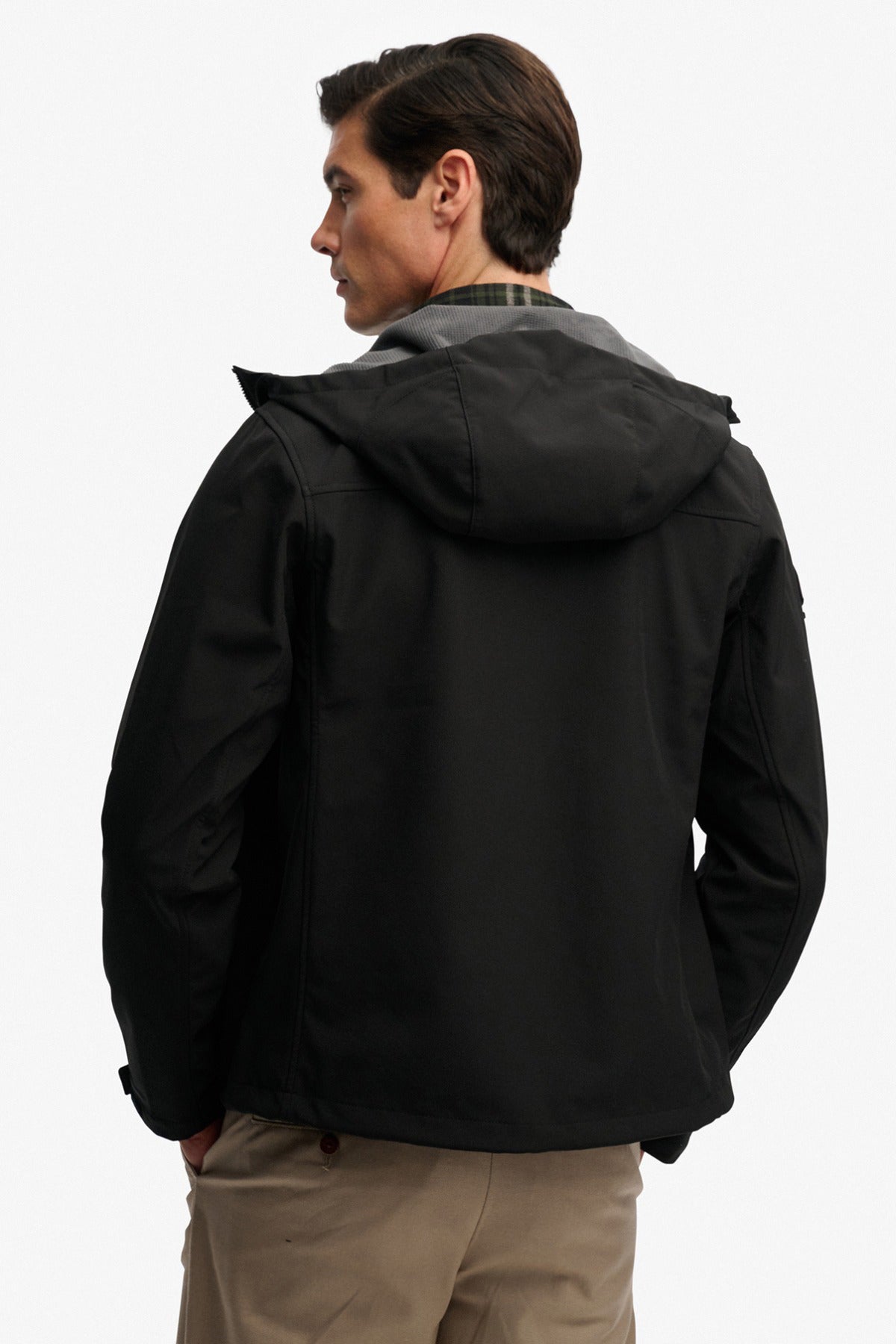 SUPERDRY HOODED SOFTSHELL TREKKER JKT