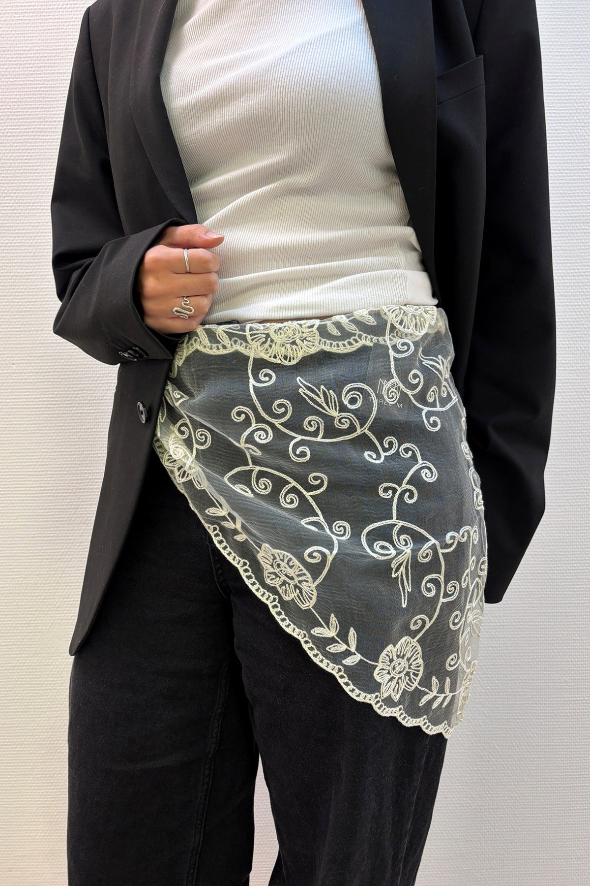 THREEM Blonde tørklæde