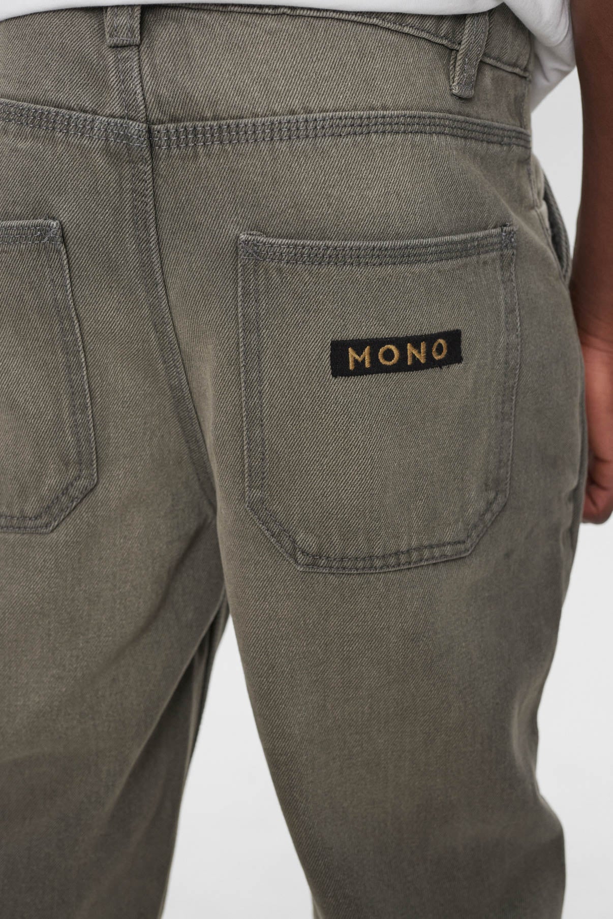 Mono 113 MILES BAGGY JEANS