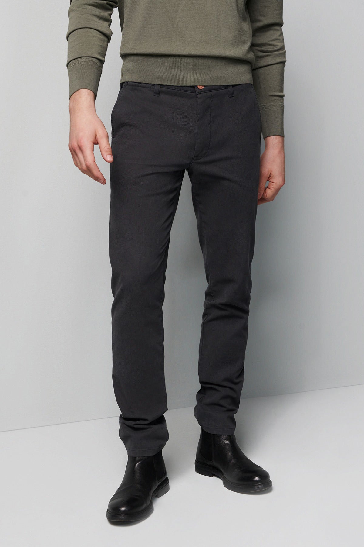 M5 CHINO PLEAT