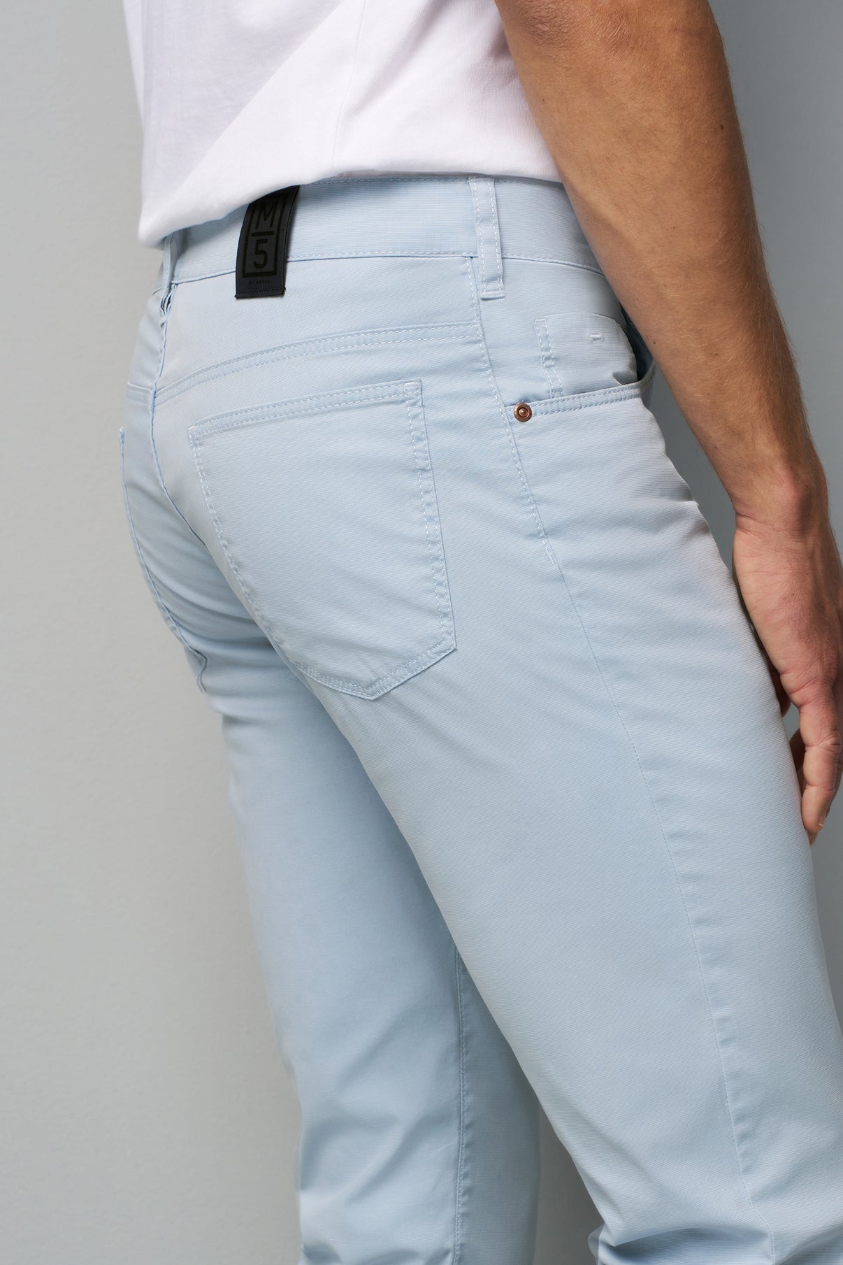 M5 Lærredsbuks Slim Stretch