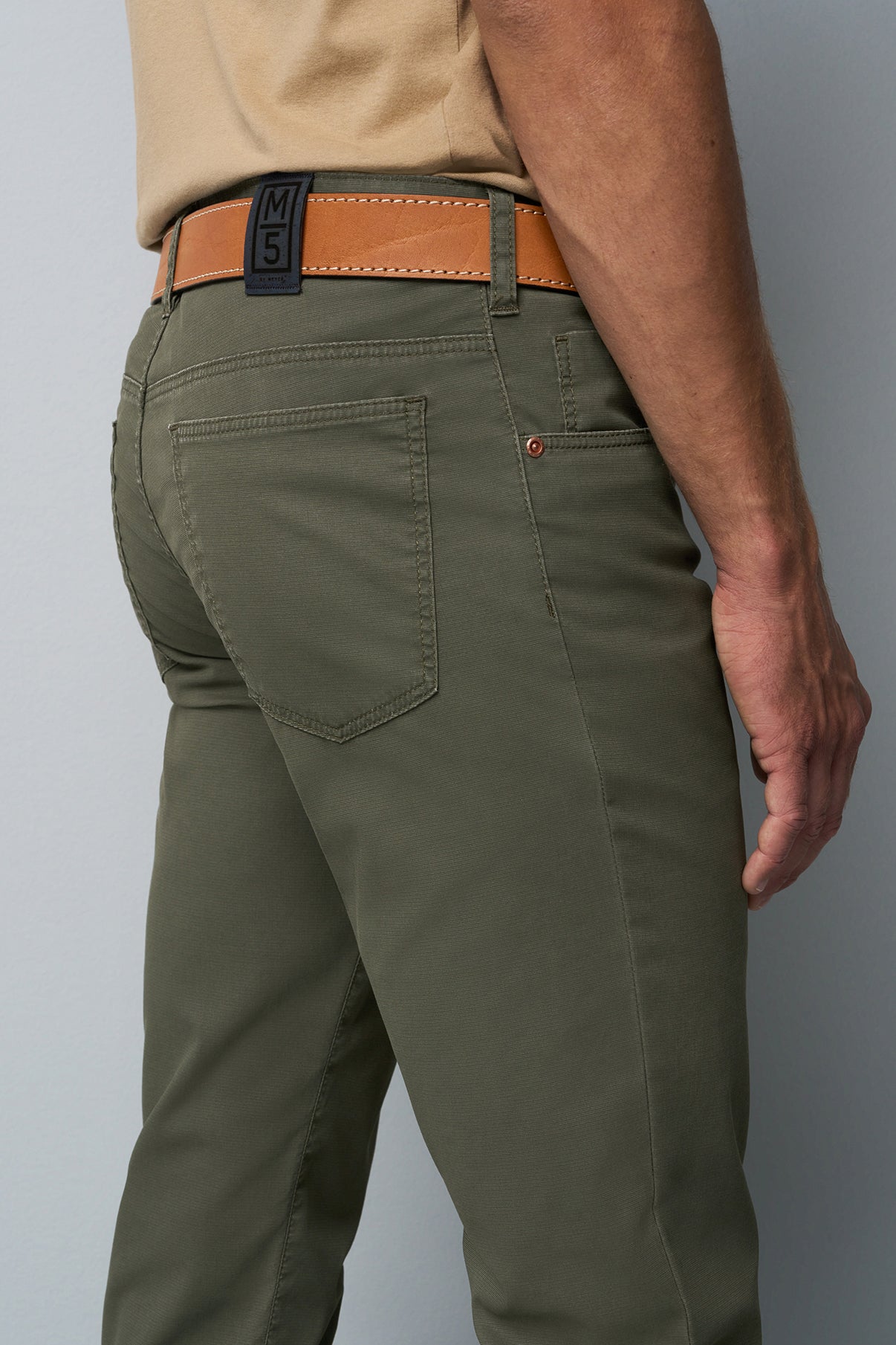 M5 Lærredsbuks Slim Stretch