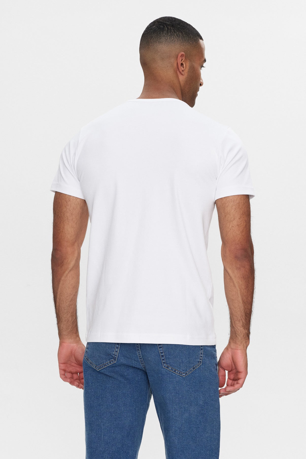 Sam - Basic T-shirt i tætvævet kvalitet