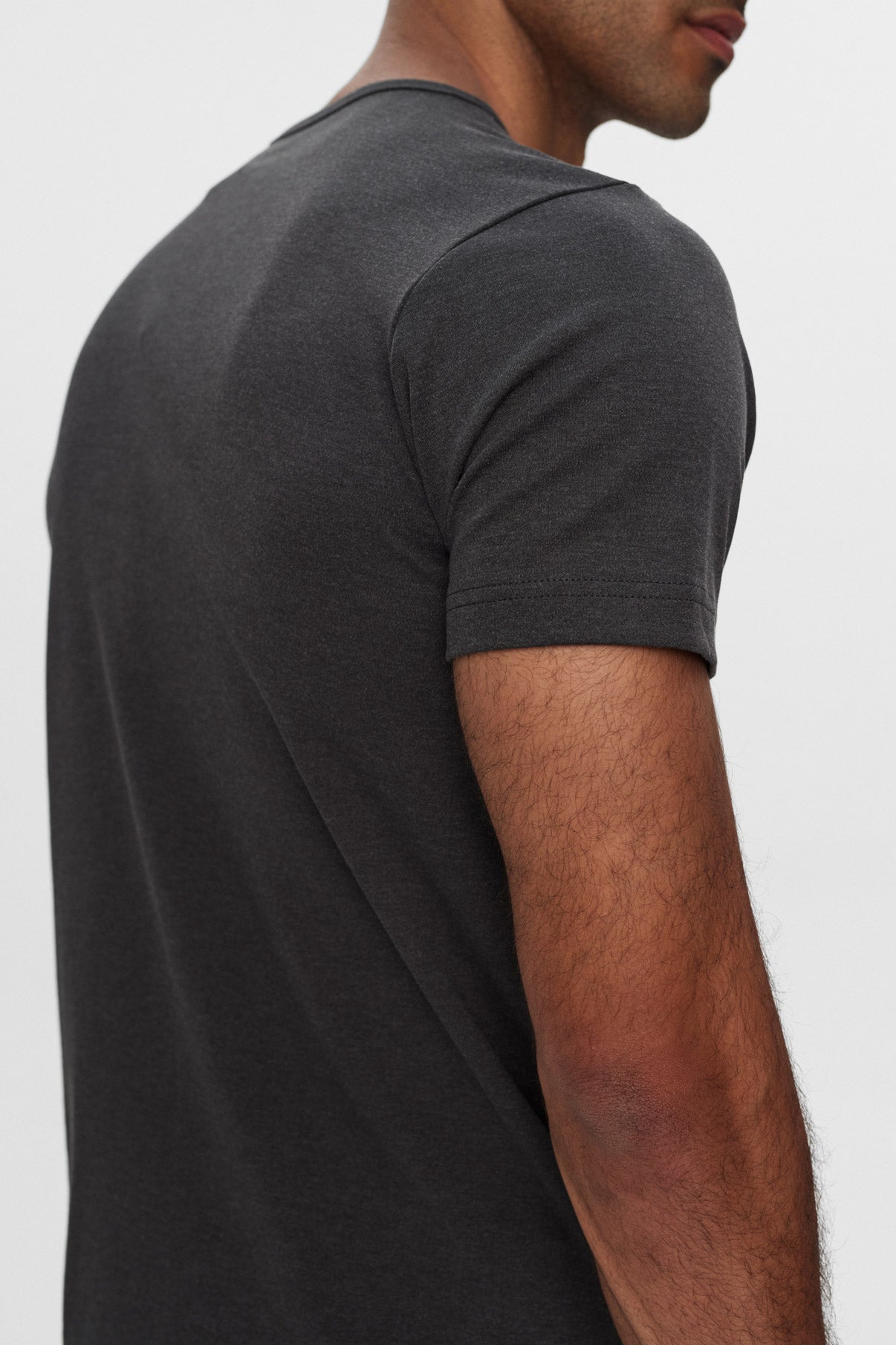 Sam - Basic T-shirt i tætvævet kvalitet