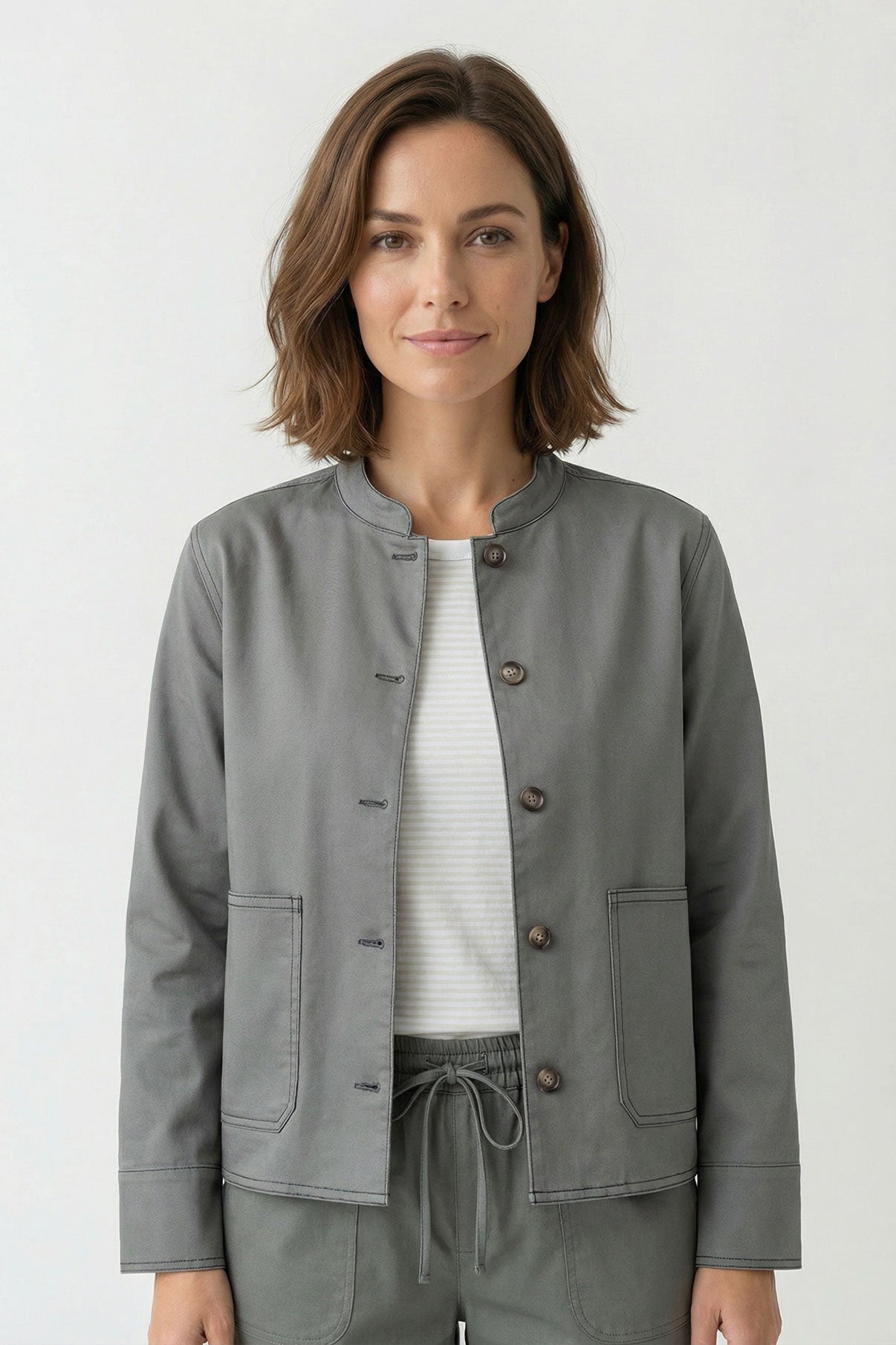 April - Jakke med frontlommer