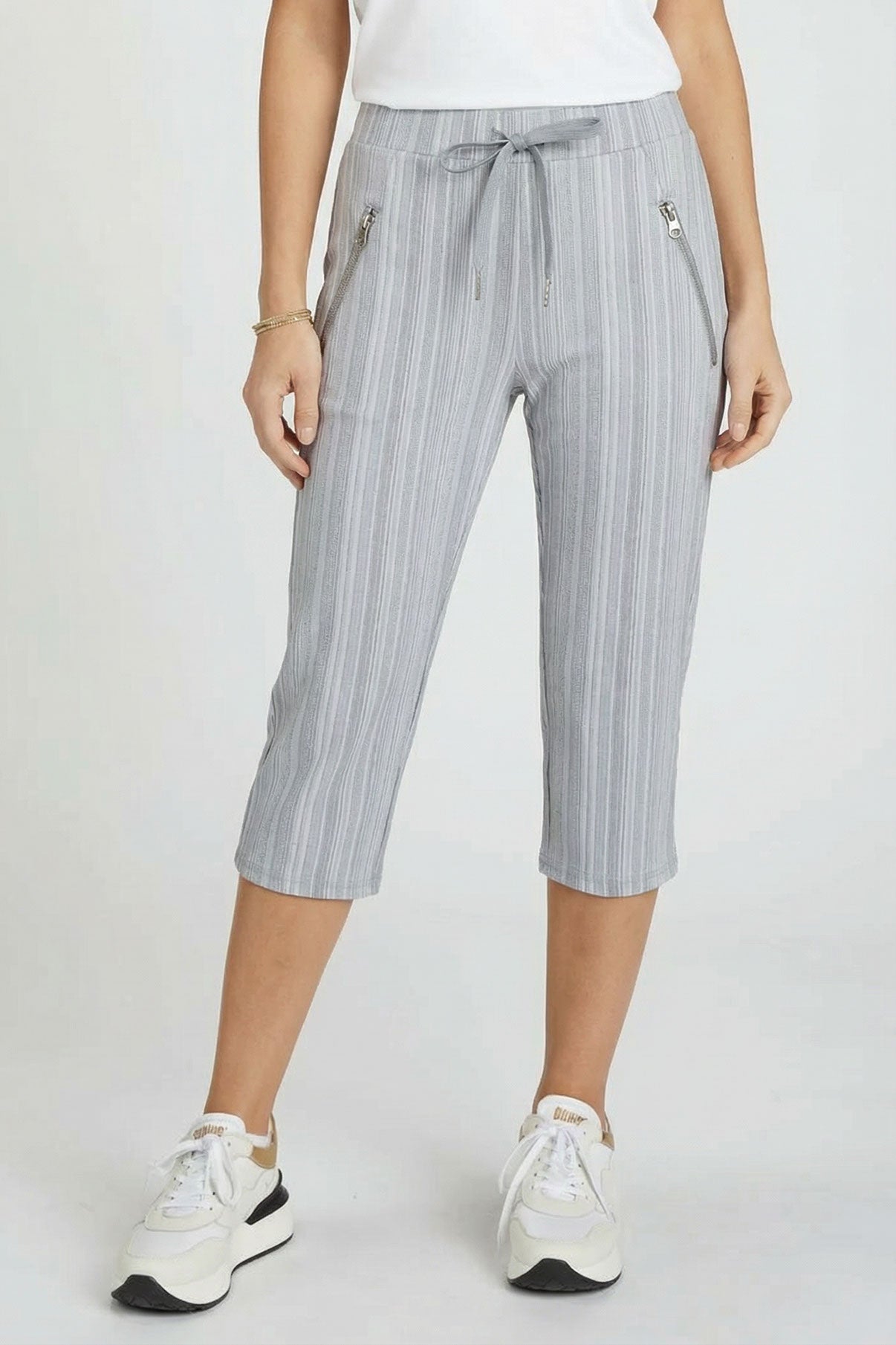 Carna - Strækbare capribukser med bindebånd