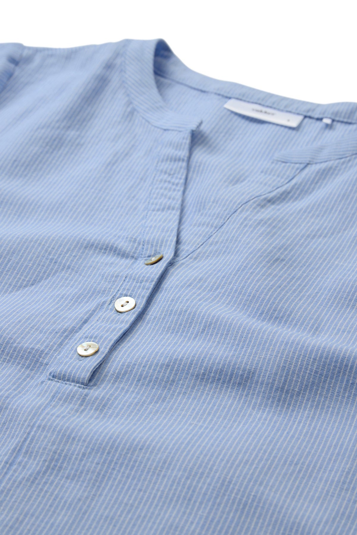 Alora - Hørkjole med V-udskæring