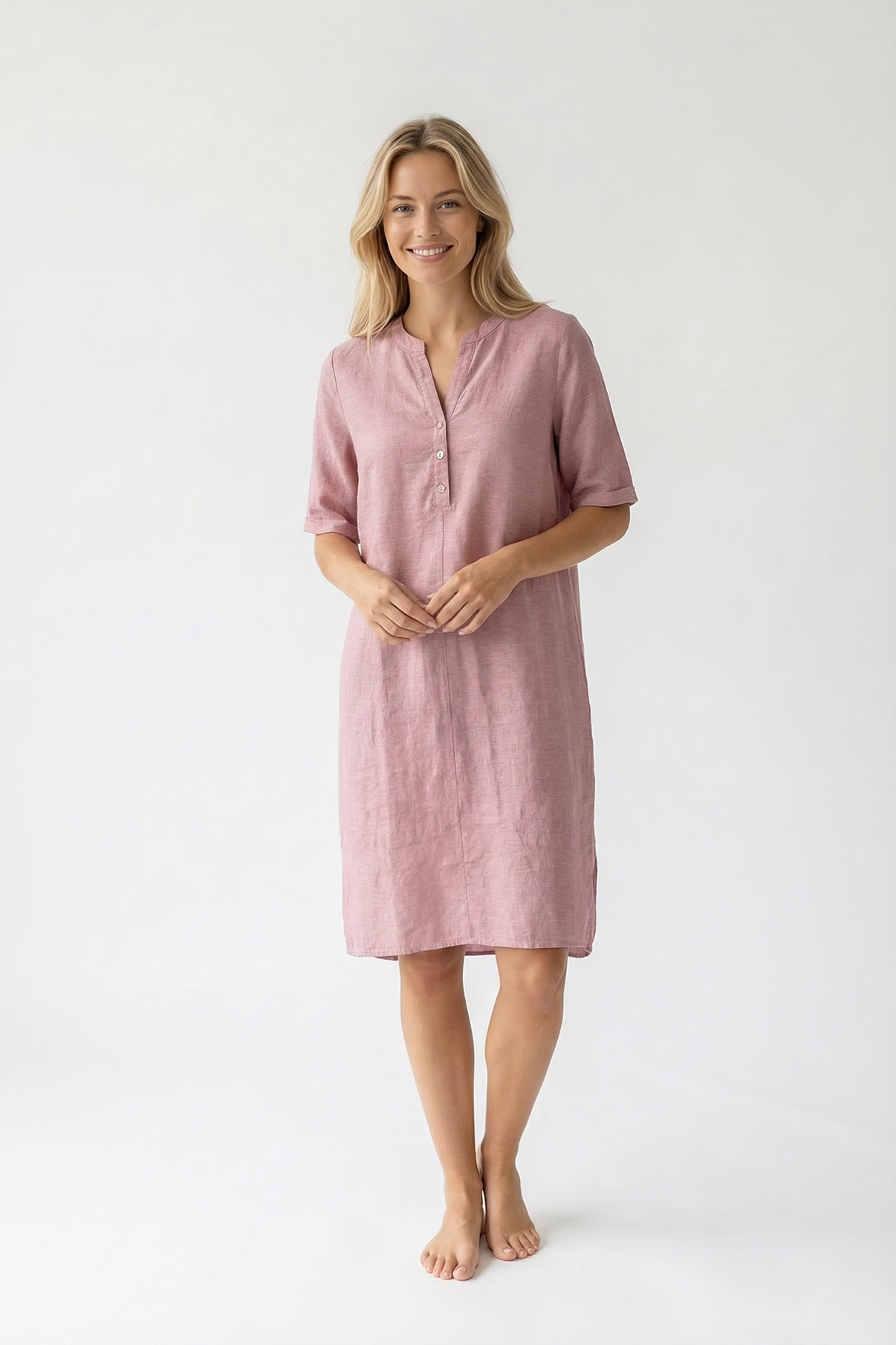 Alora - Hørkjole med V-udskæring