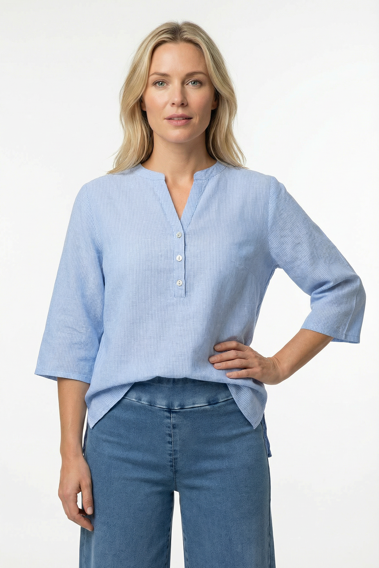 Alora - Hørbluse med trekvartærmer