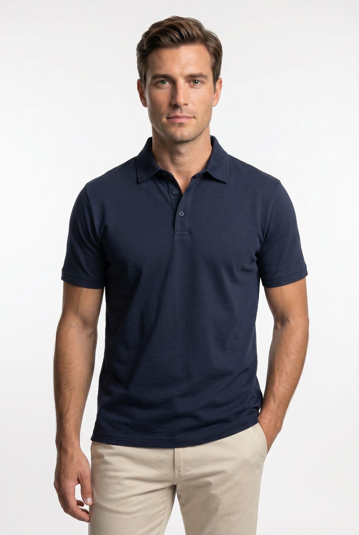 Herre kortærmet polo t-shirt i navy blå med krave og knaplukning, strækbar kvalitet.